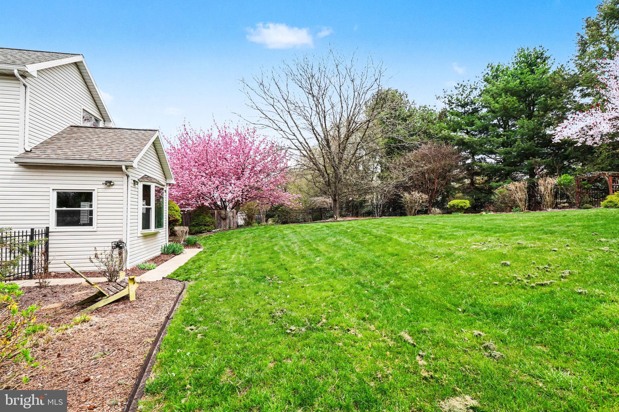 CAROL ACRES - Residential