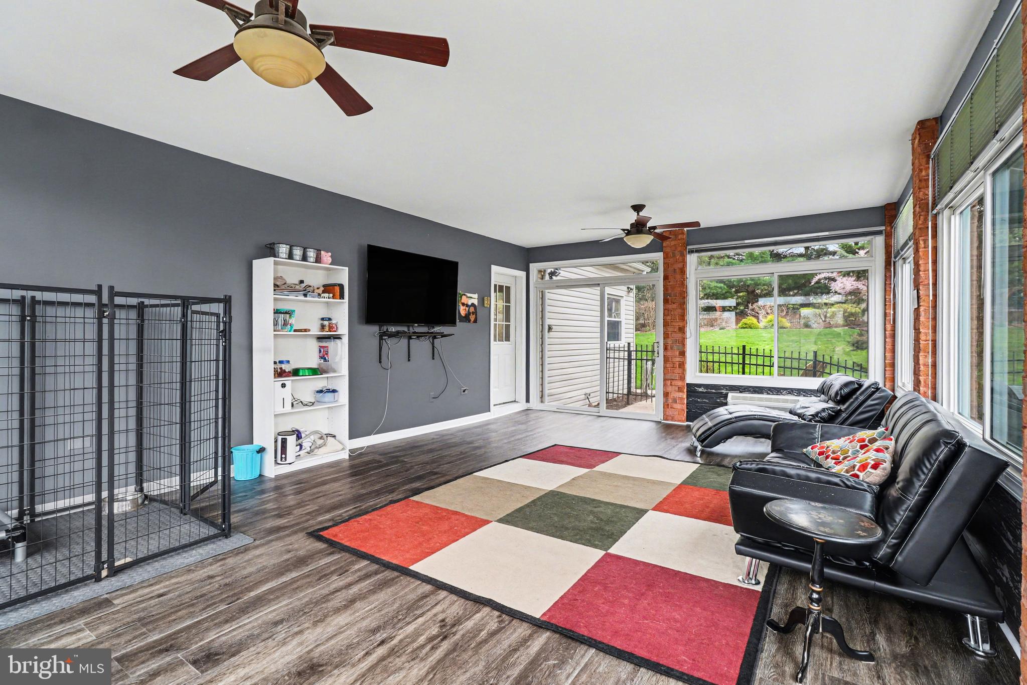 CAROL ACRES - Residential