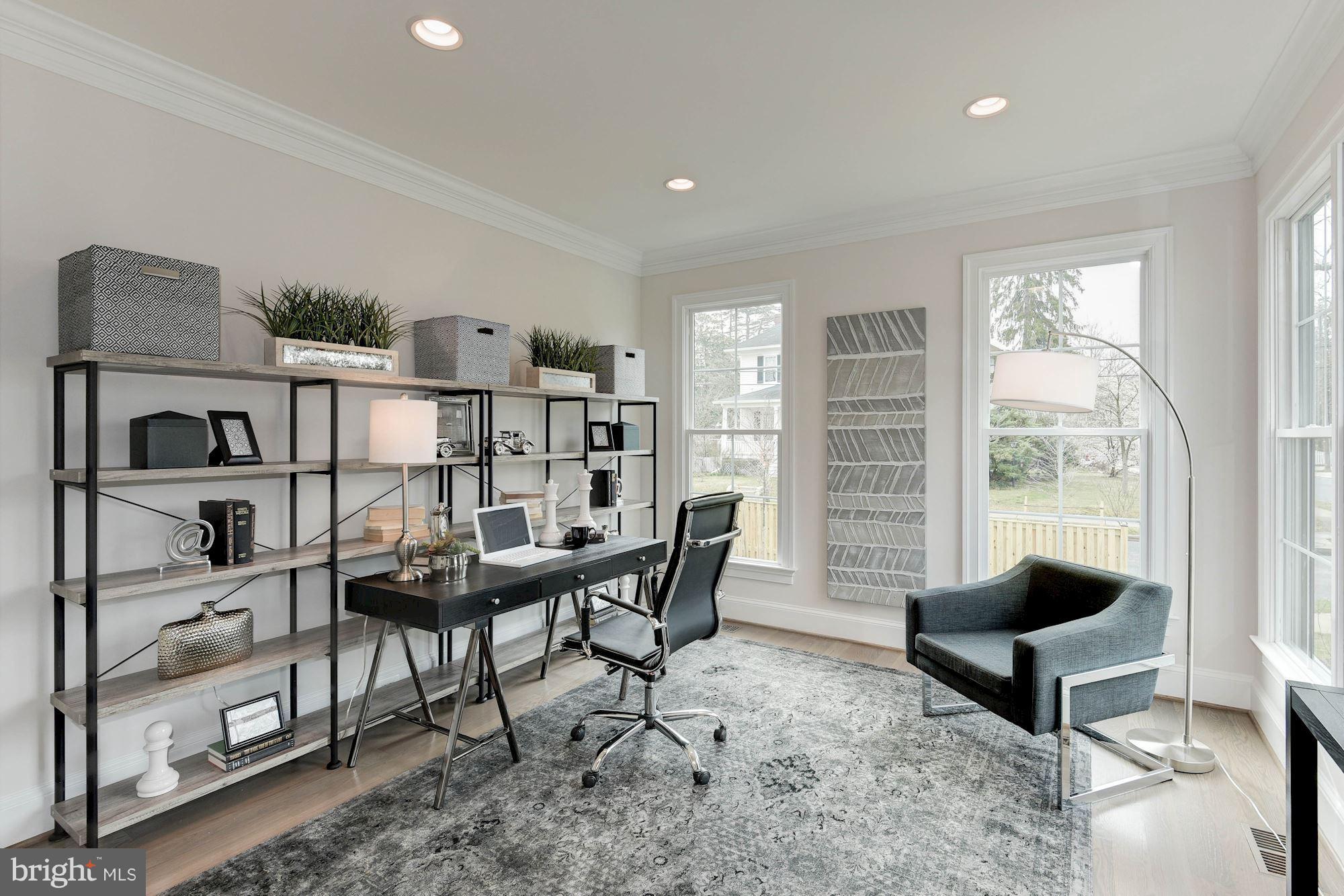 LEE HEIGHTS - Residential