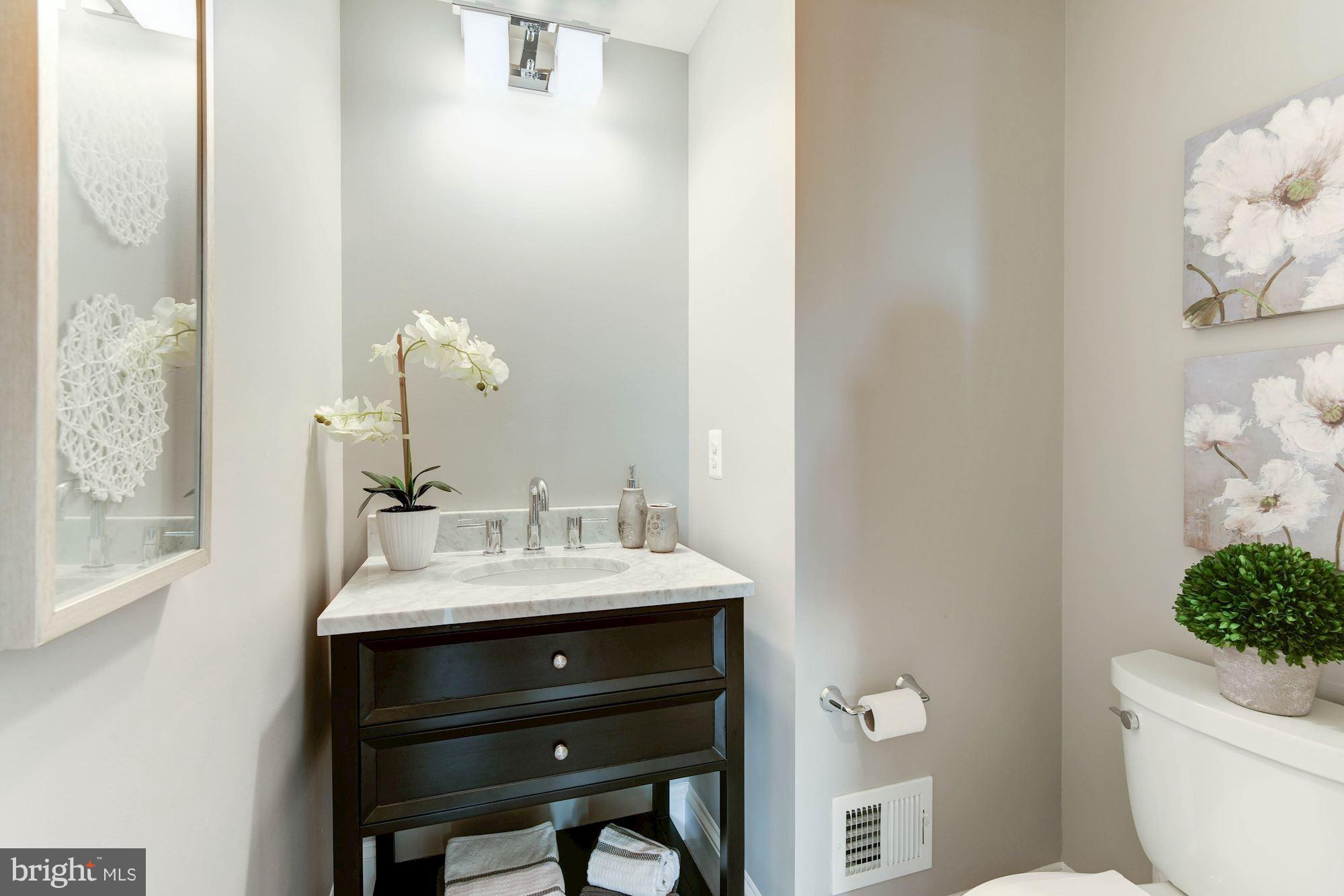 LEE HEIGHTS - Residential