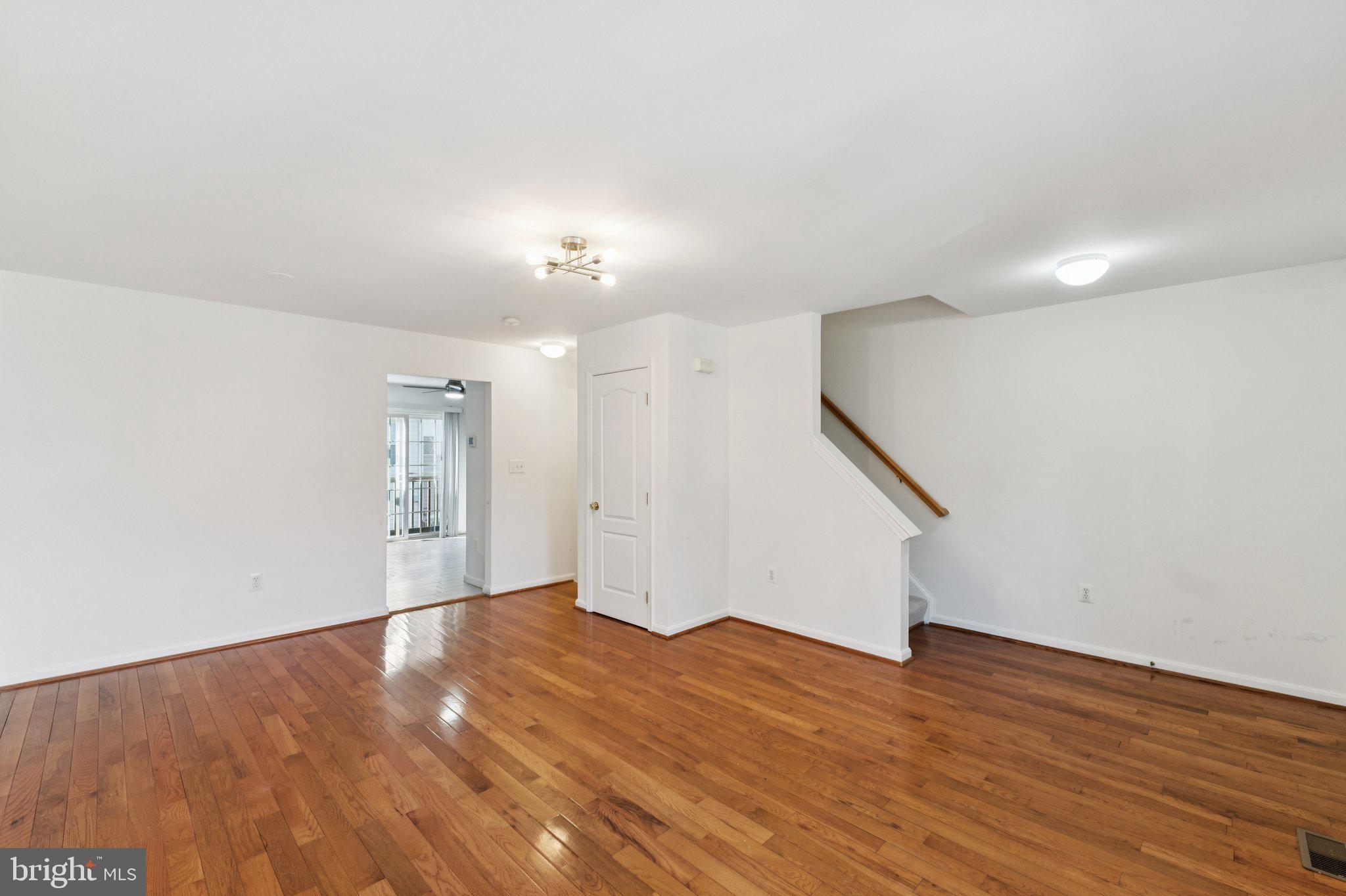 DEERFIELD RIDGE - Residential Lease