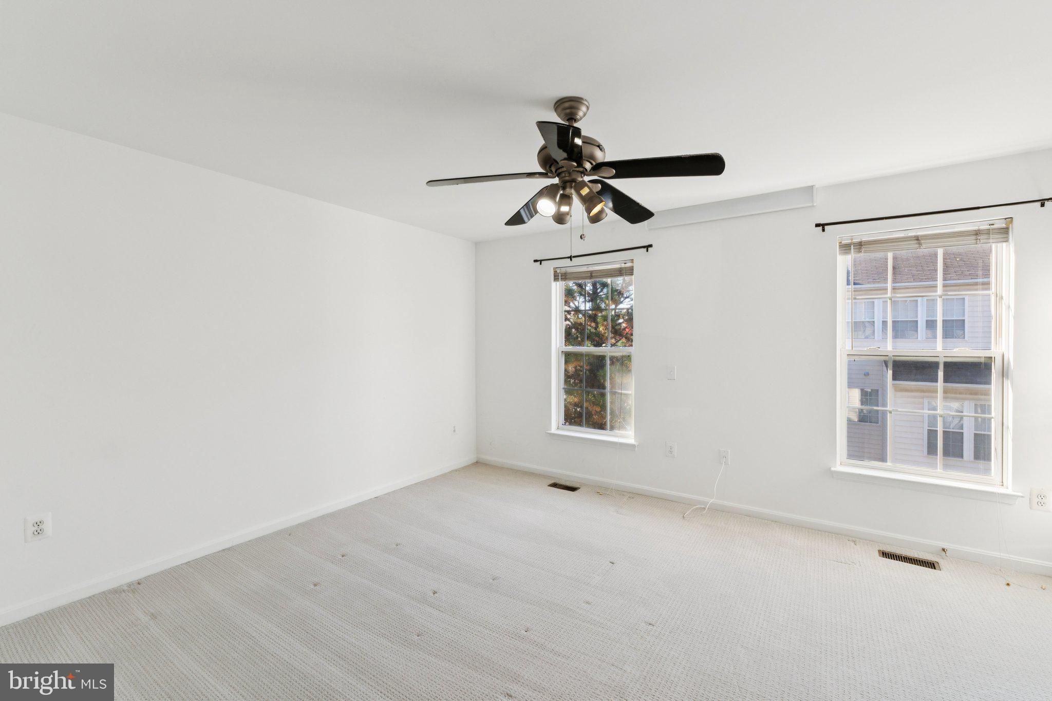 DEERFIELD RIDGE - Residential Lease