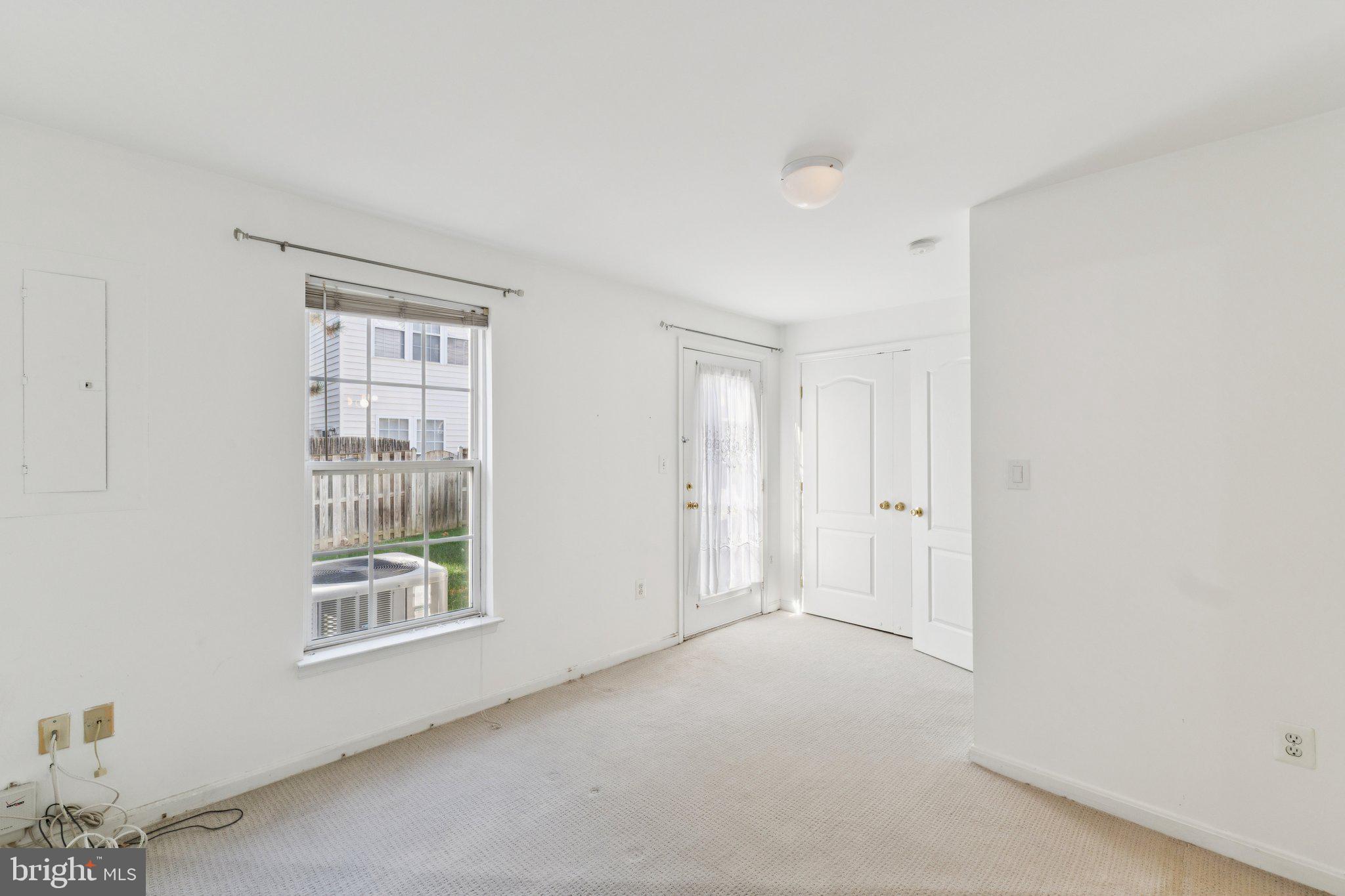 DEERFIELD RIDGE - Residential Lease