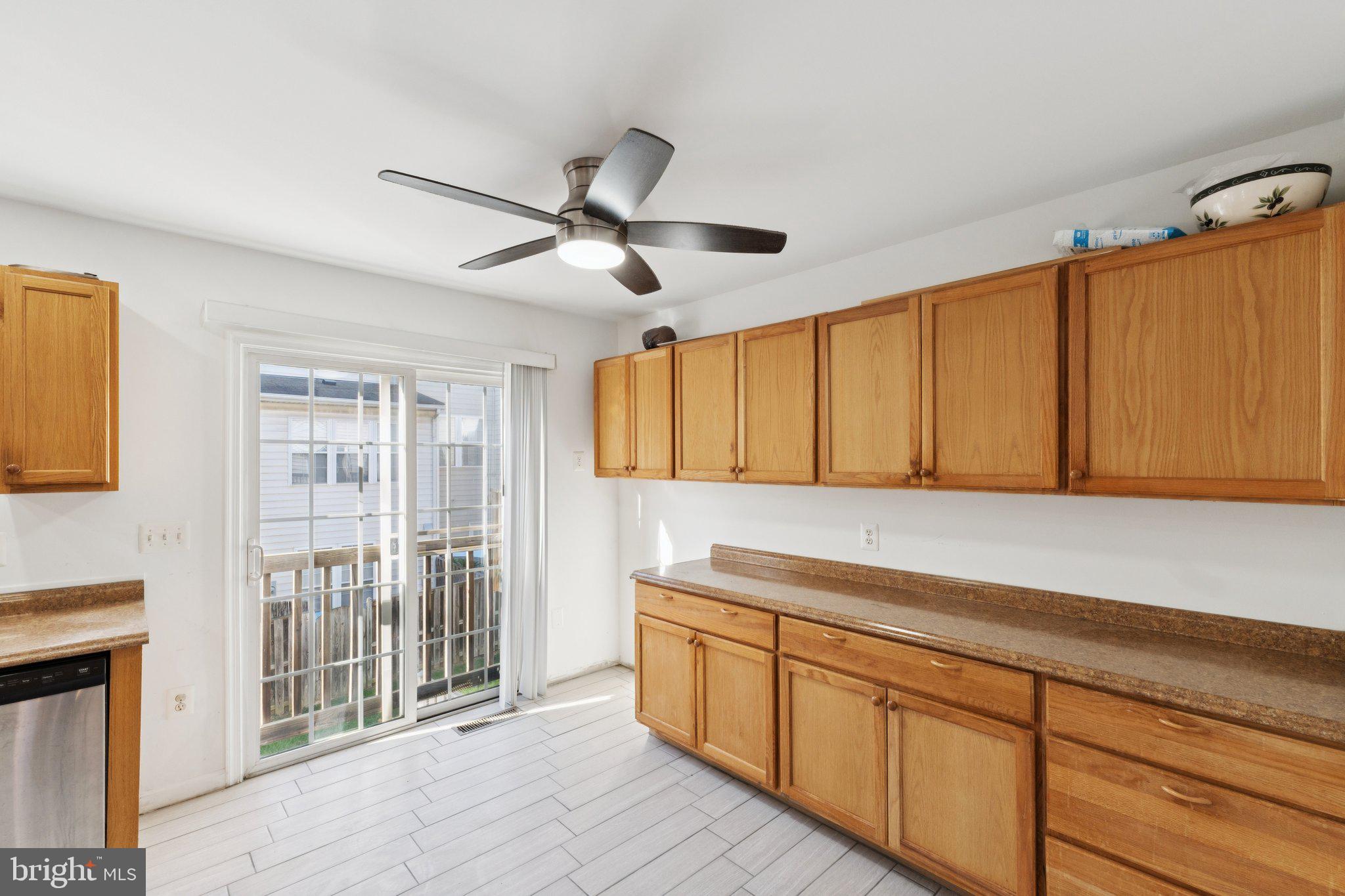 DEERFIELD RIDGE - Residential Lease