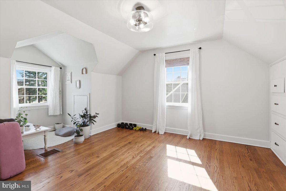 FOUNTAIN HEAD - Residential