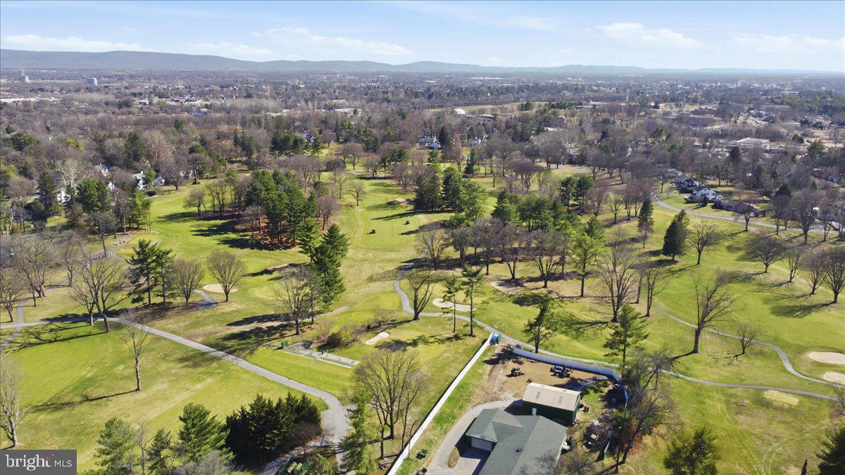 FOUNTAIN HEAD - Residential
