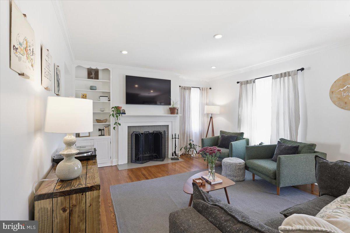 FOUNTAIN HEAD - Residential