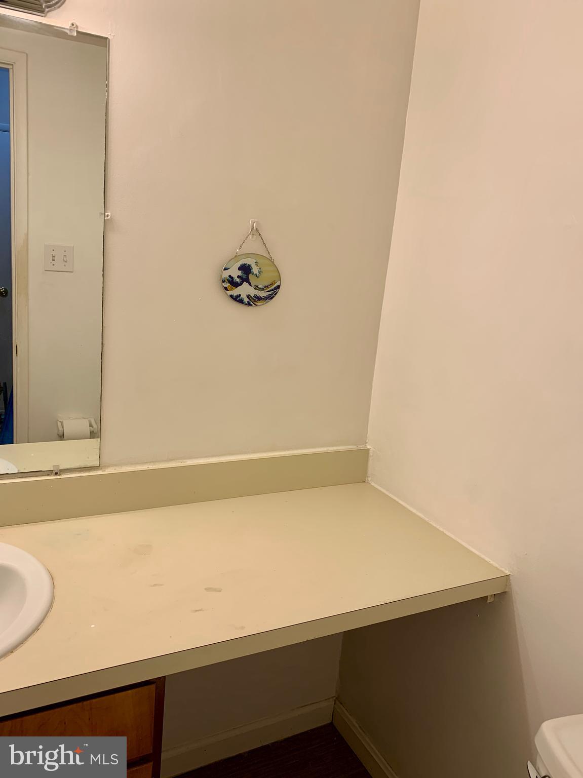 STRATFORD MEWS - Residential Lease