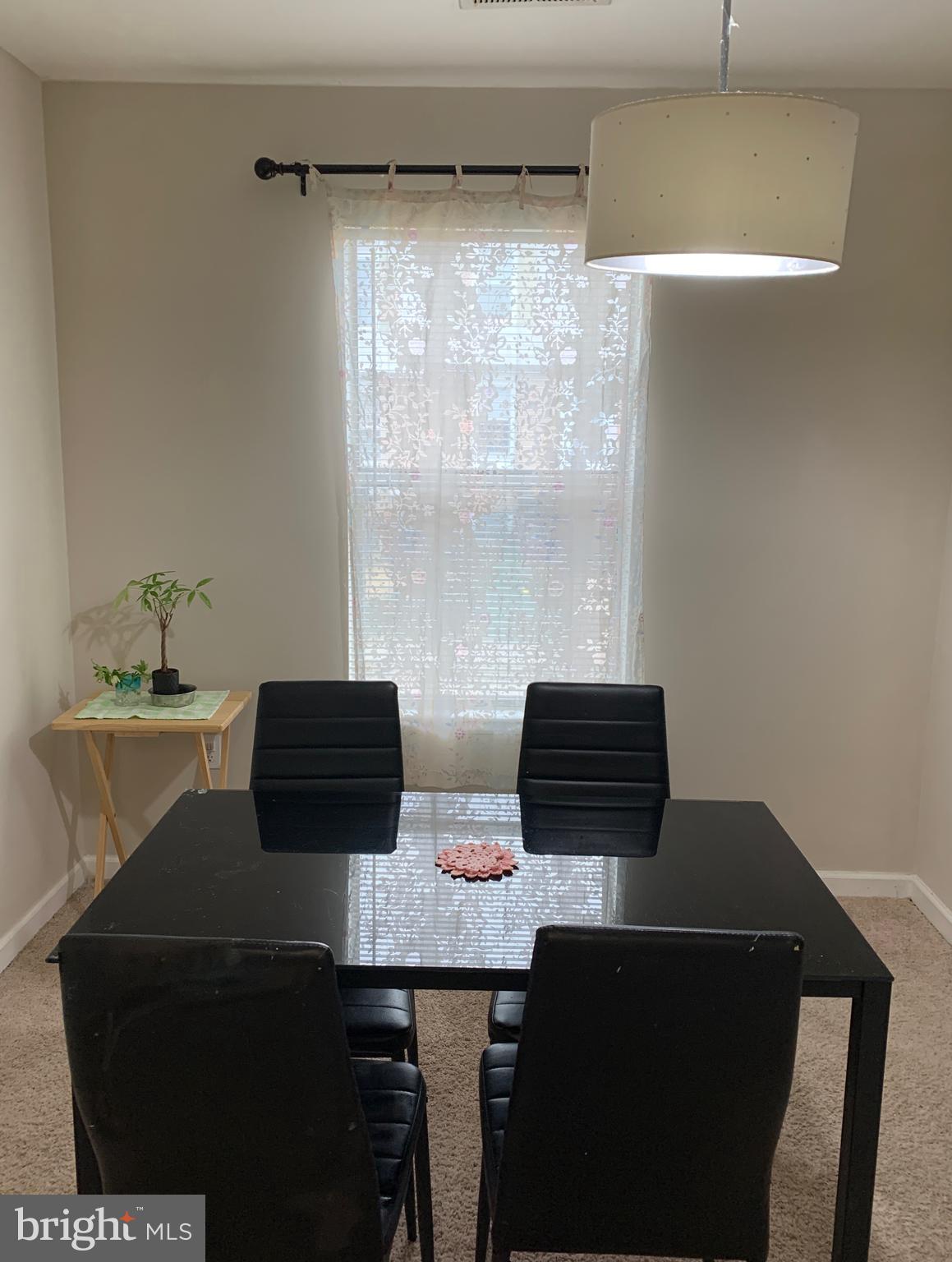 STRATFORD MEWS - Residential Lease