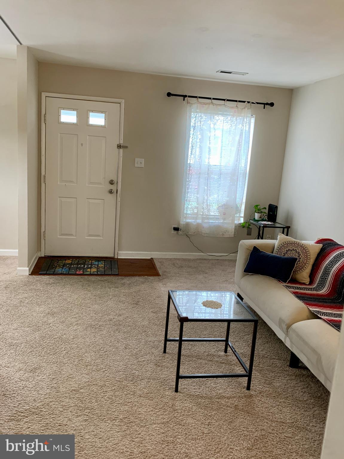 STRATFORD MEWS - Residential Lease