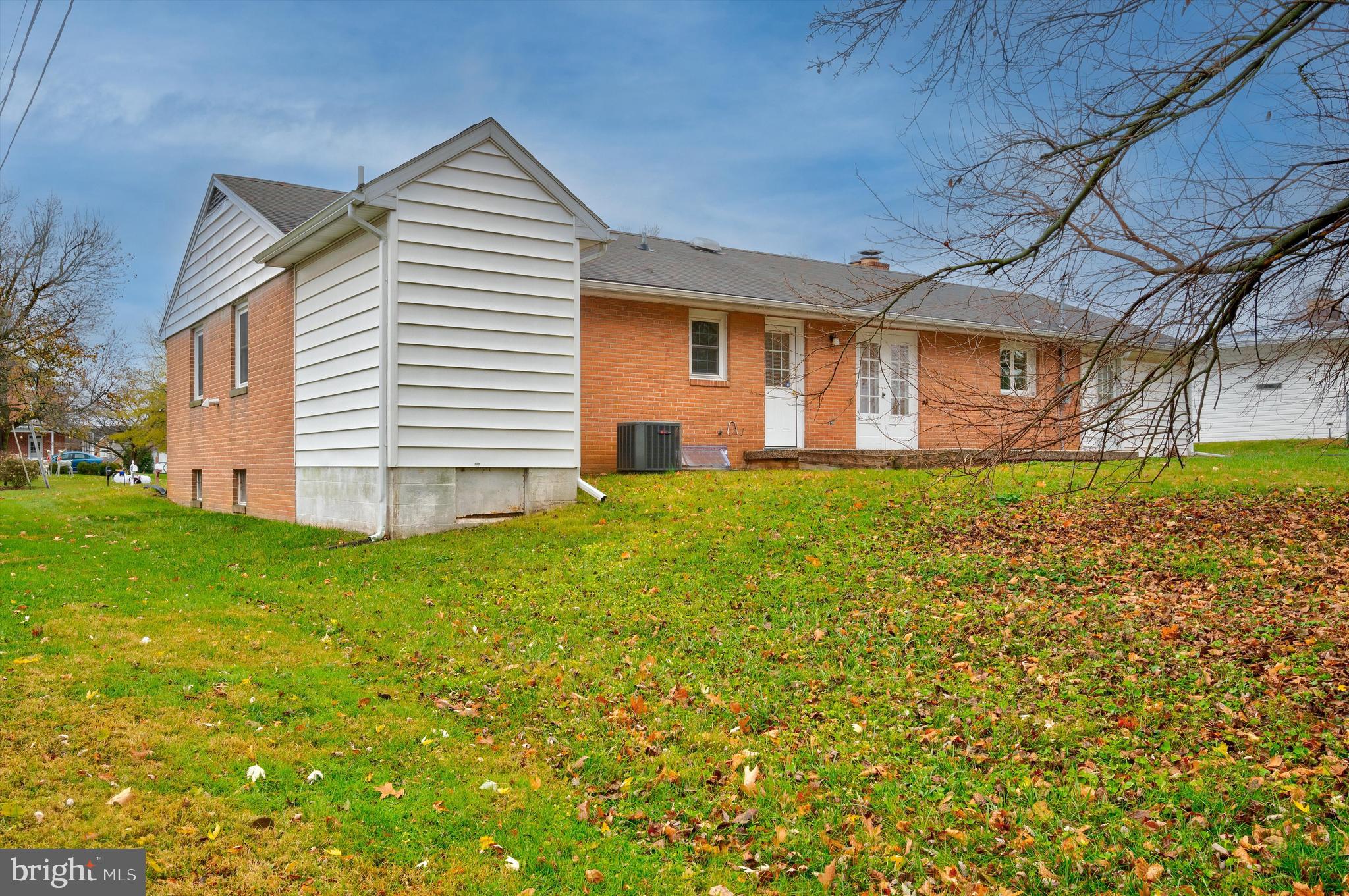 FOUNTAIN HEAD - Residential