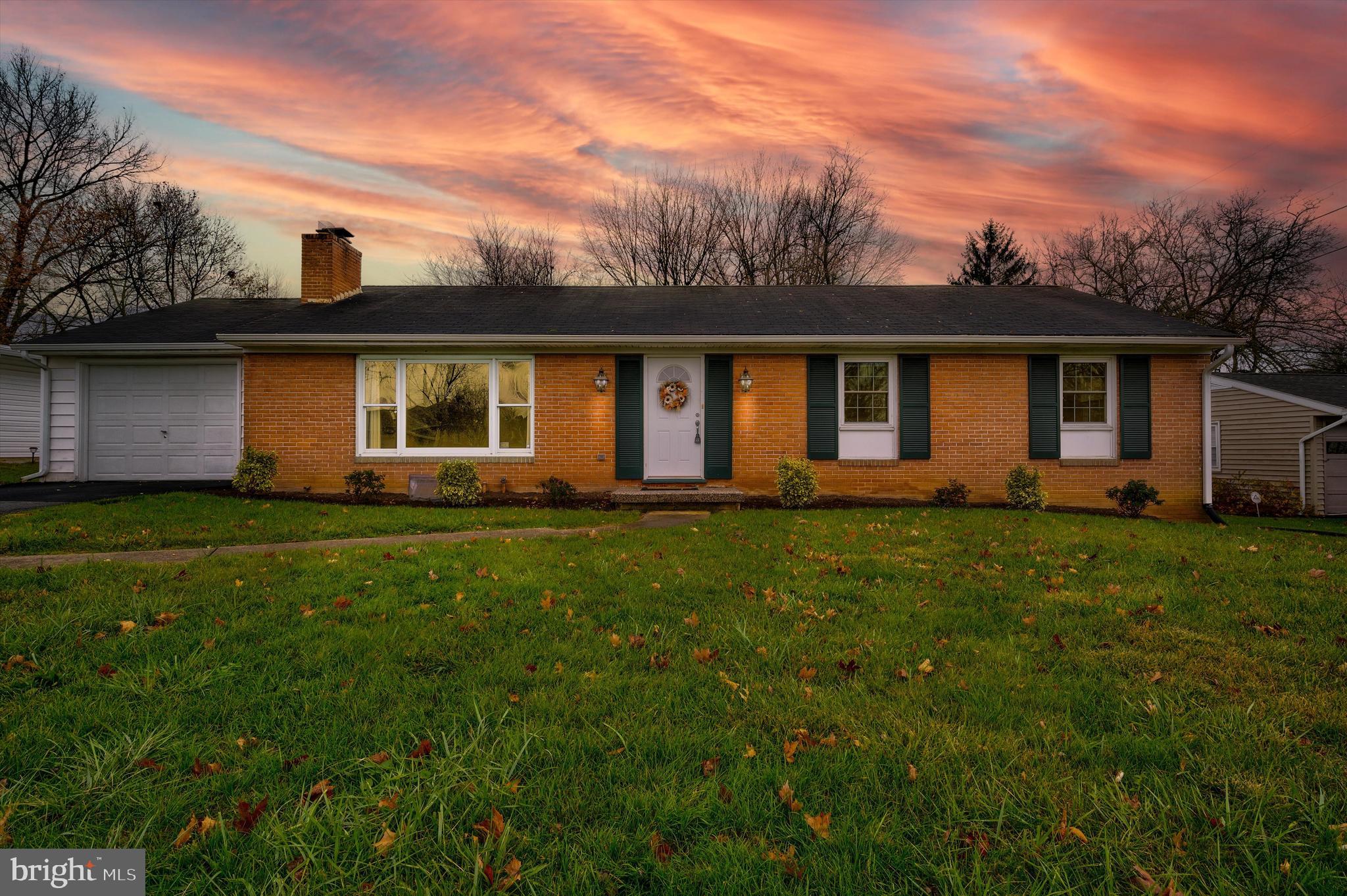 FOUNTAIN HEAD - Residential