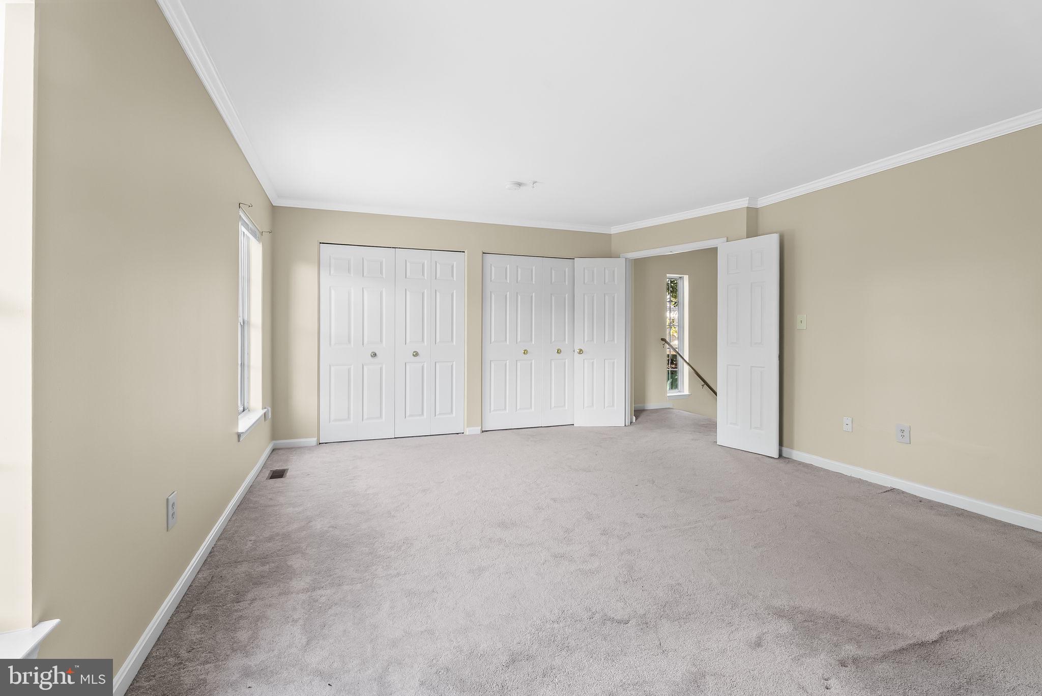 MOUNTAIN VILLAGE - Residential