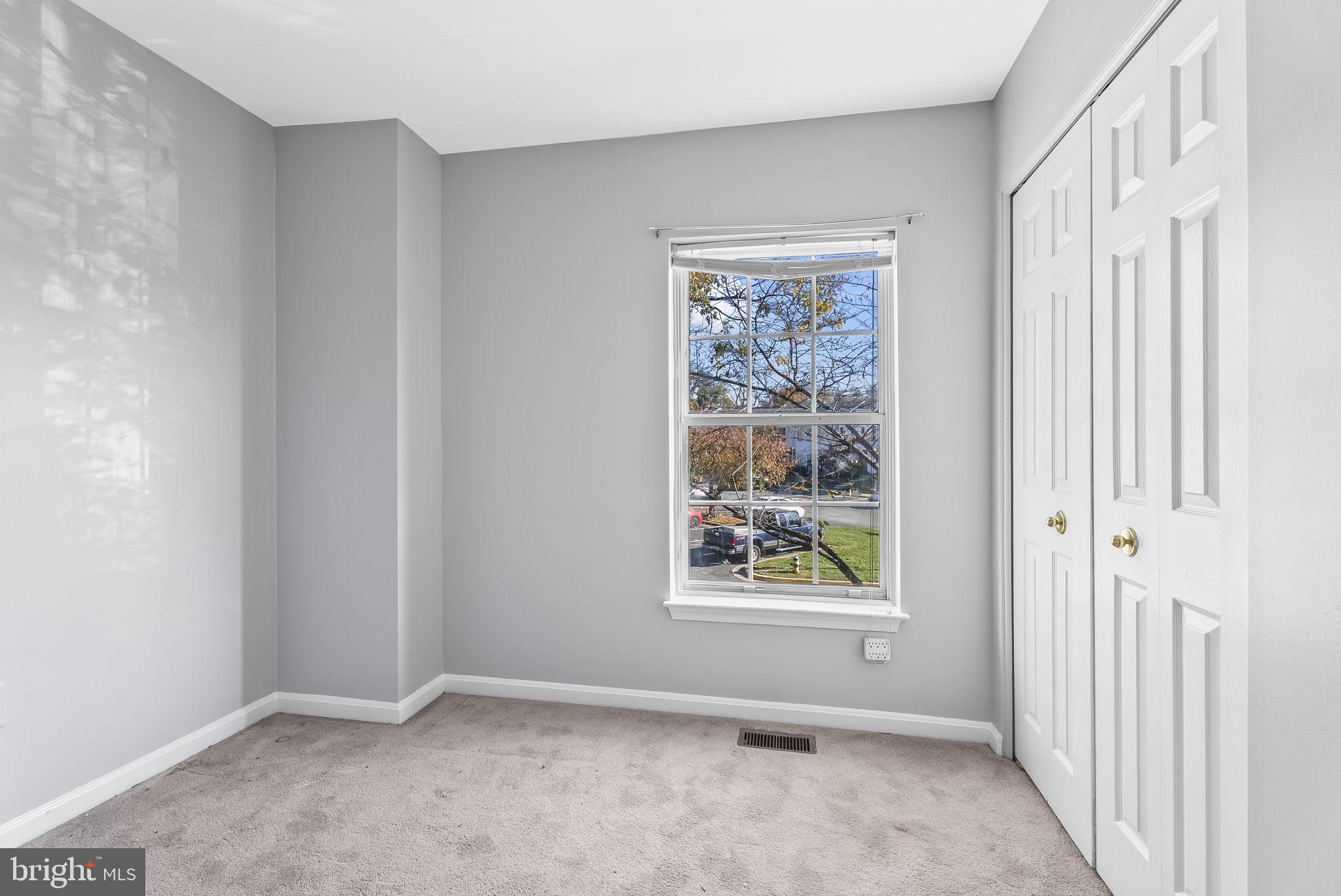 MOUNTAIN VILLAGE - Residential