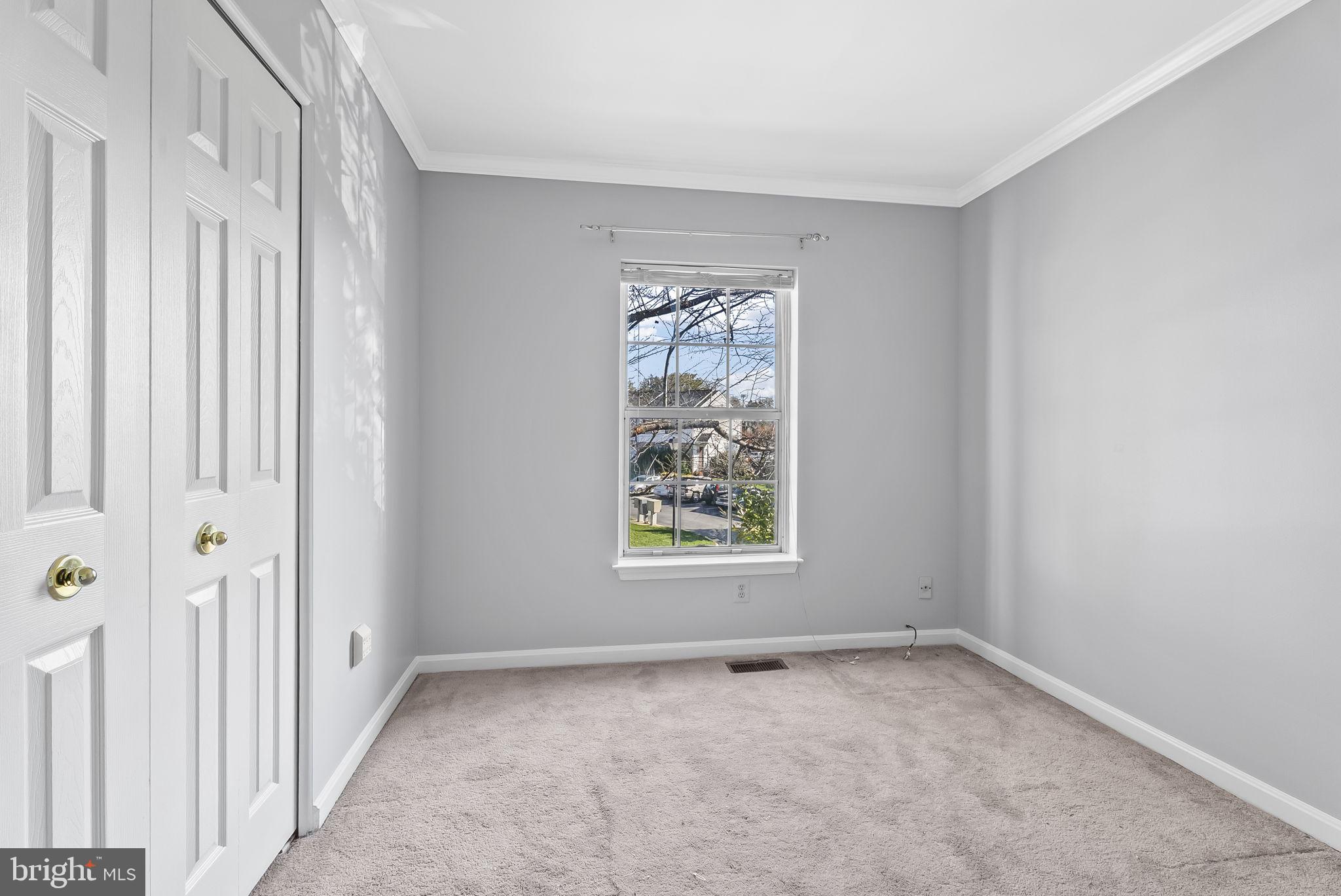 MOUNTAIN VILLAGE - Residential