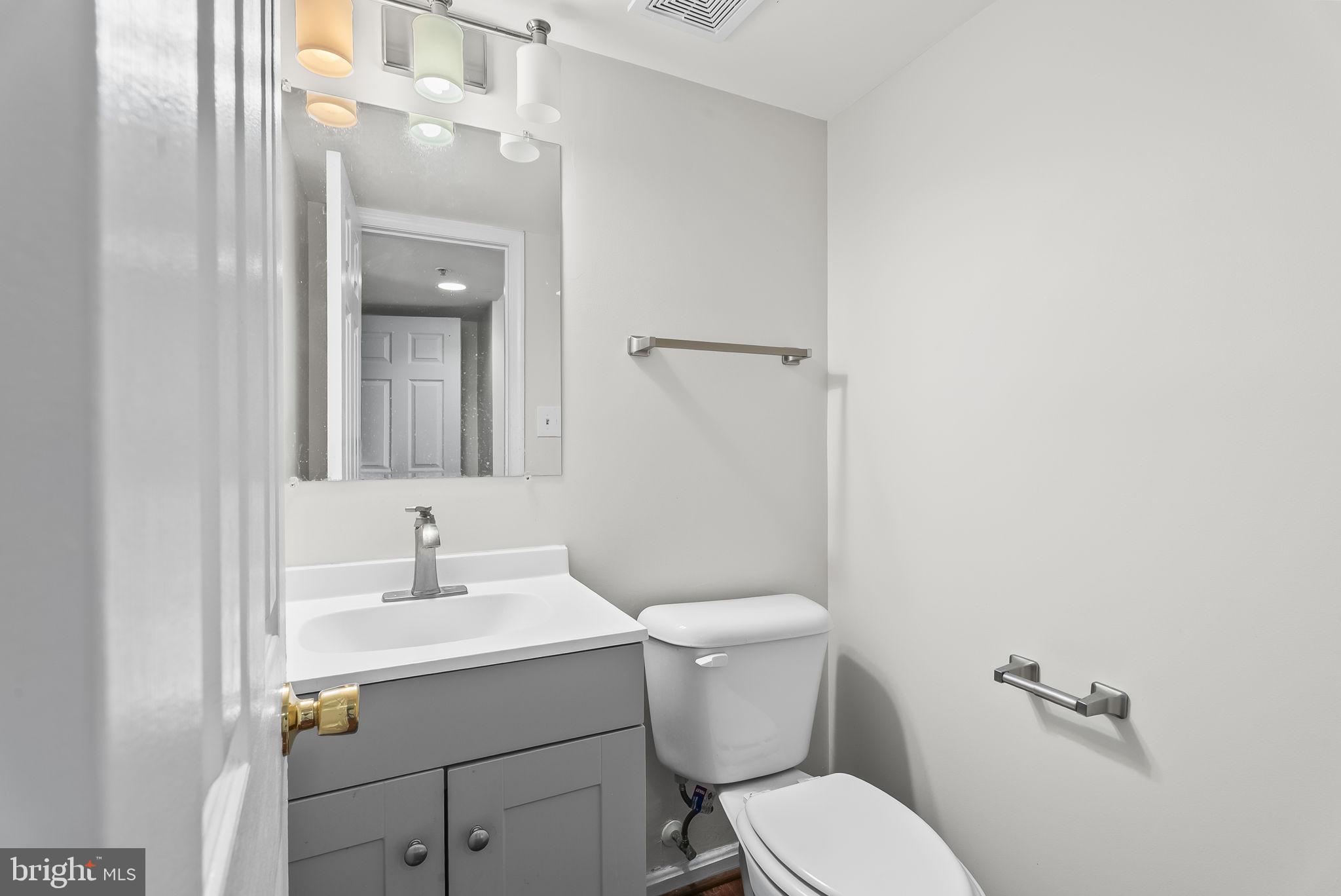 MOUNTAIN VILLAGE - Residential