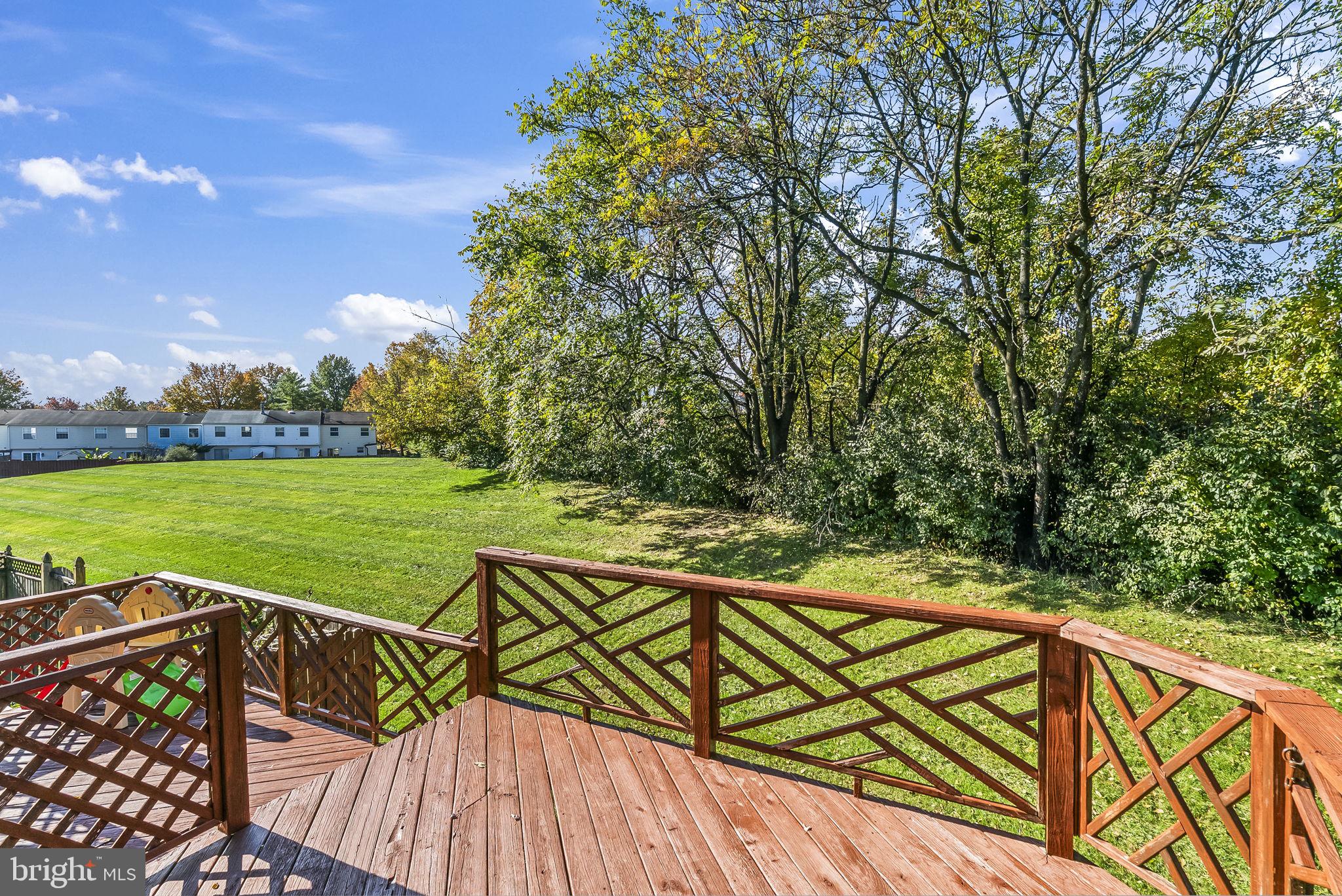 MOUNTAIN VILLAGE - Residential