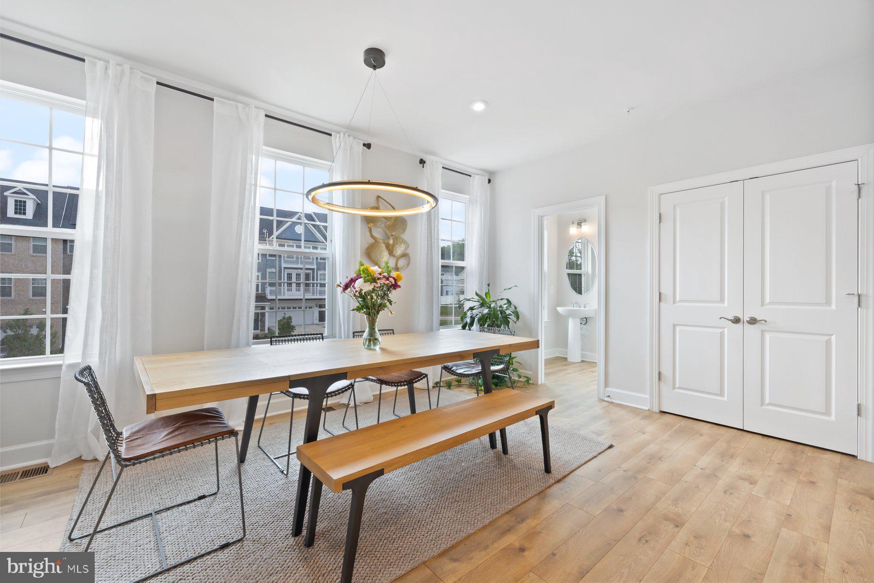 MARLBORO RIDGE - Residential