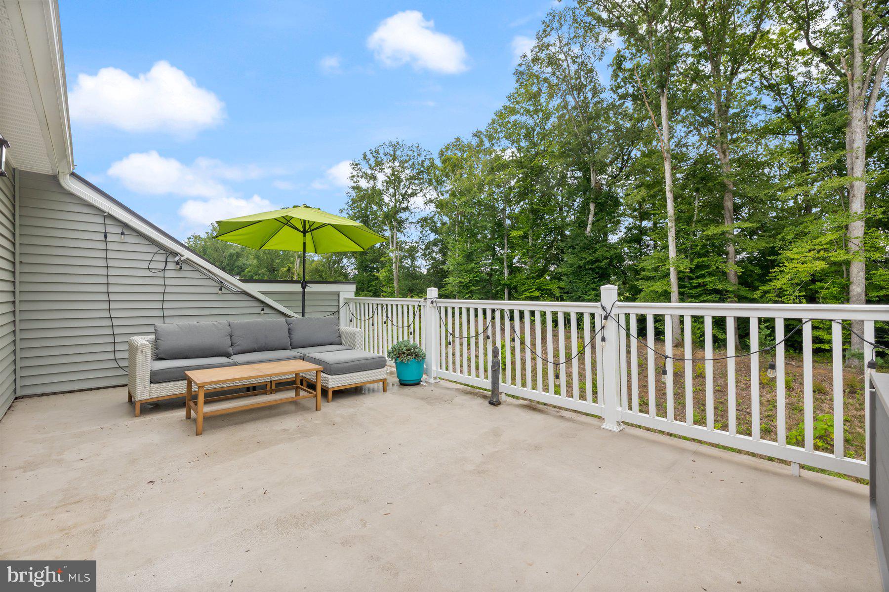 MARLBORO RIDGE - Residential