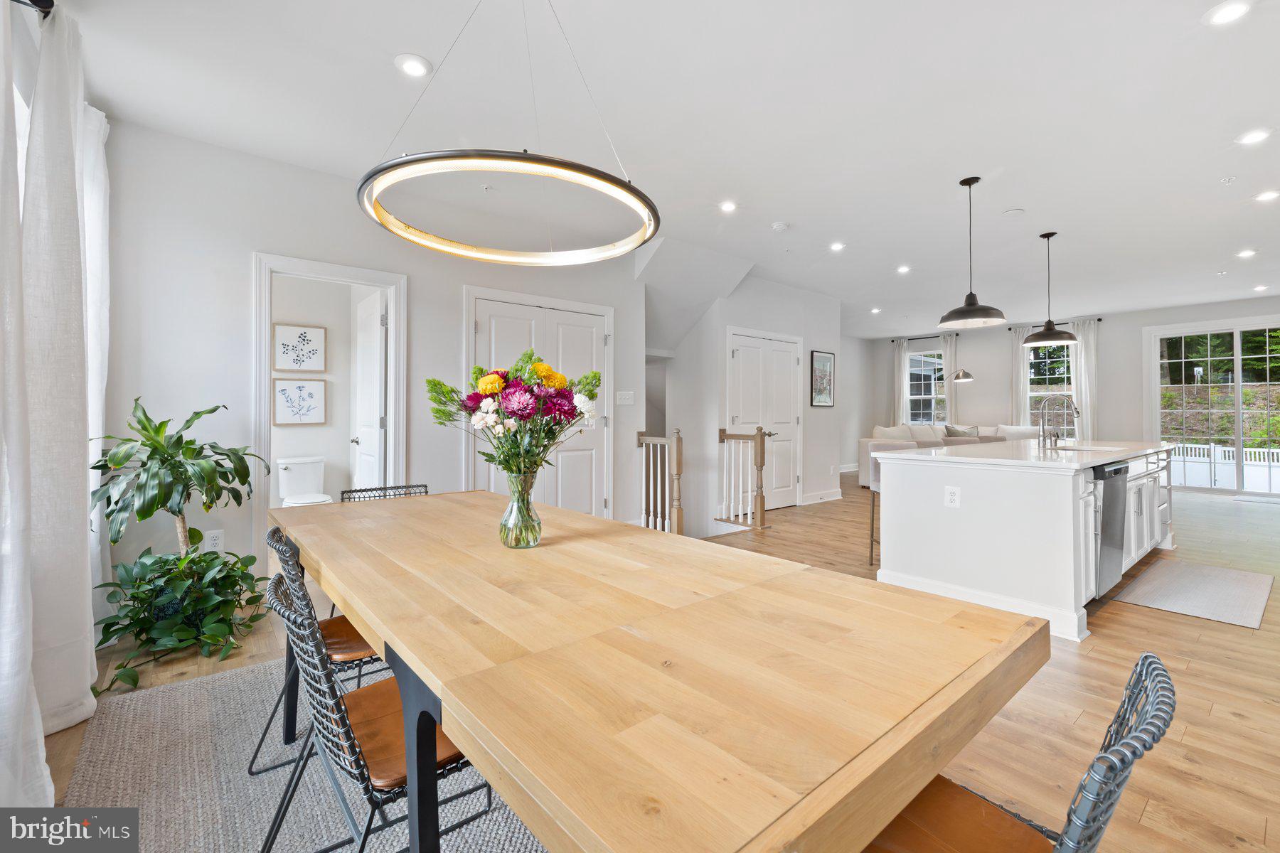 MARLBORO RIDGE - Residential