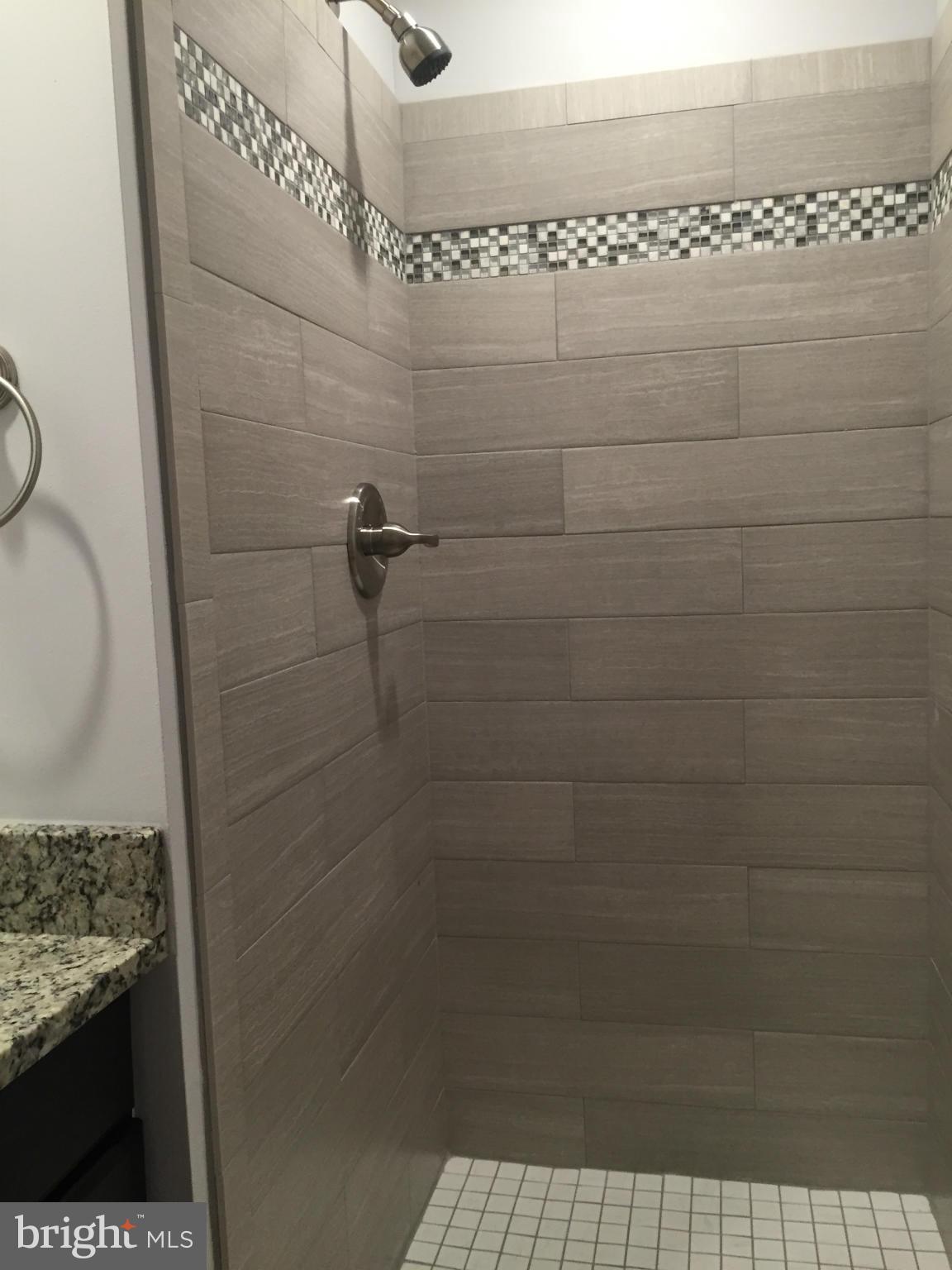 SILVER SPRING CNTRY CLUB - Residential