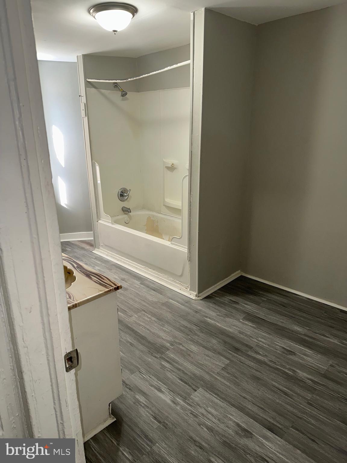 MOUNT CLARE - Residential