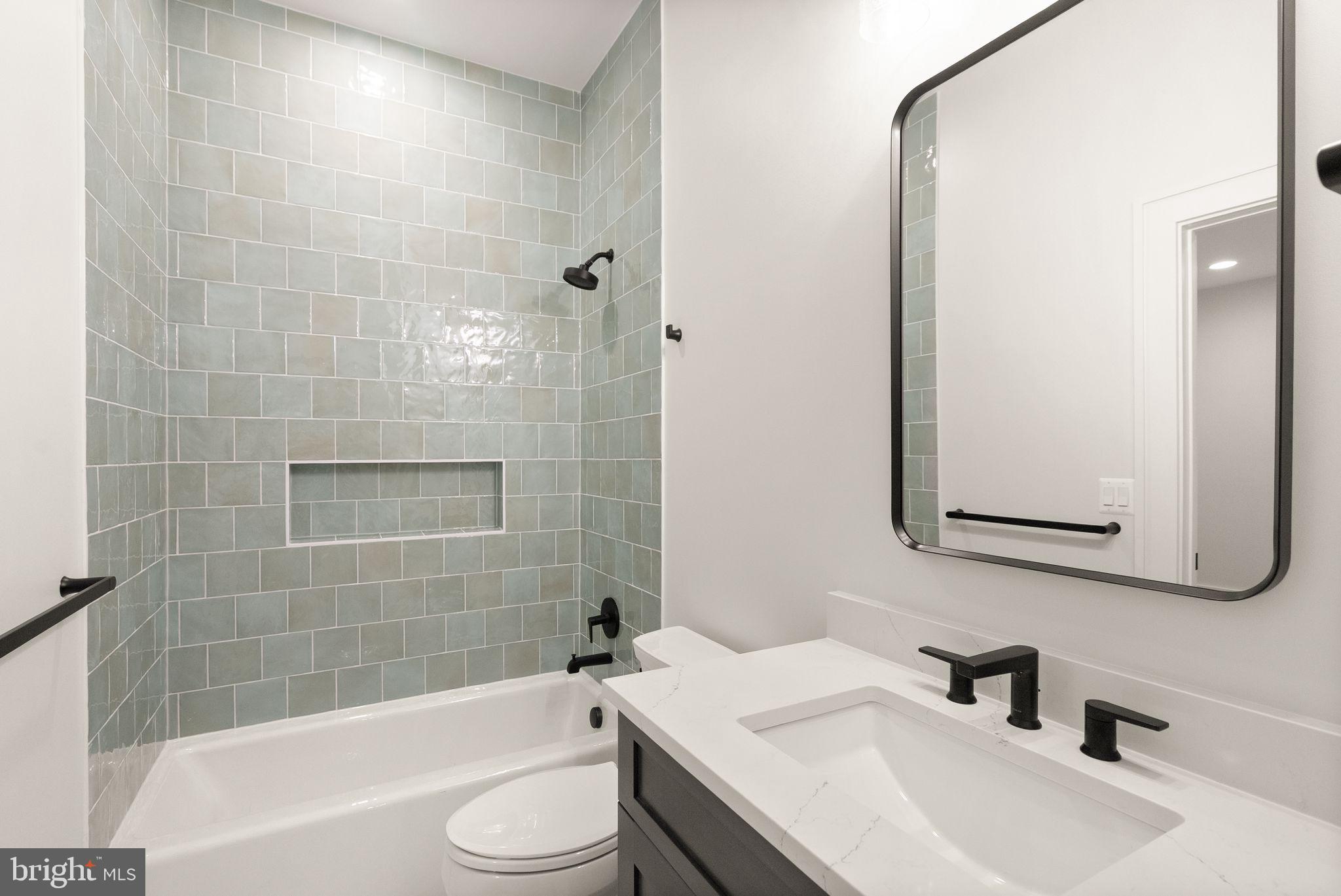 LYON PARK - Residential