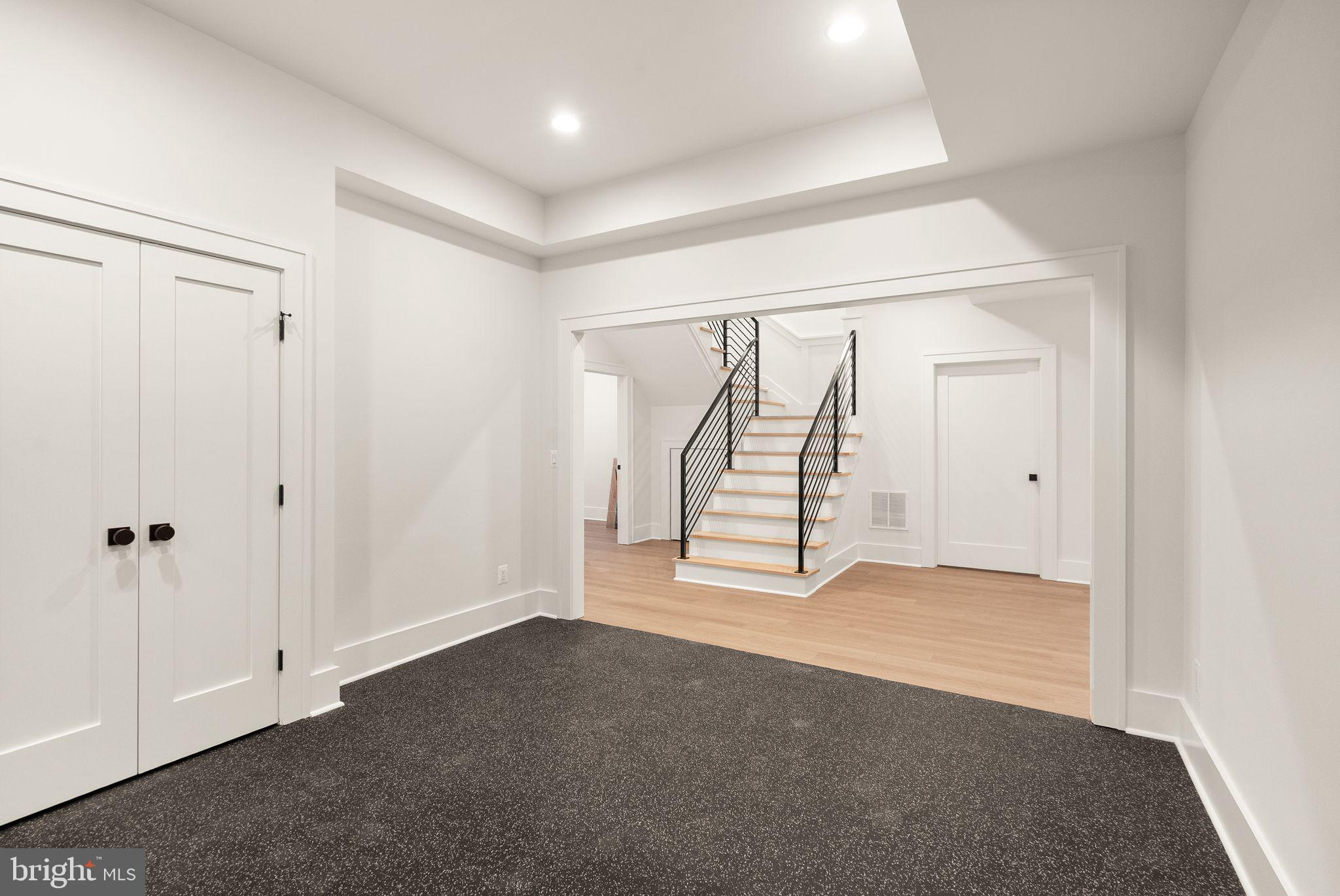 LYON PARK - Residential