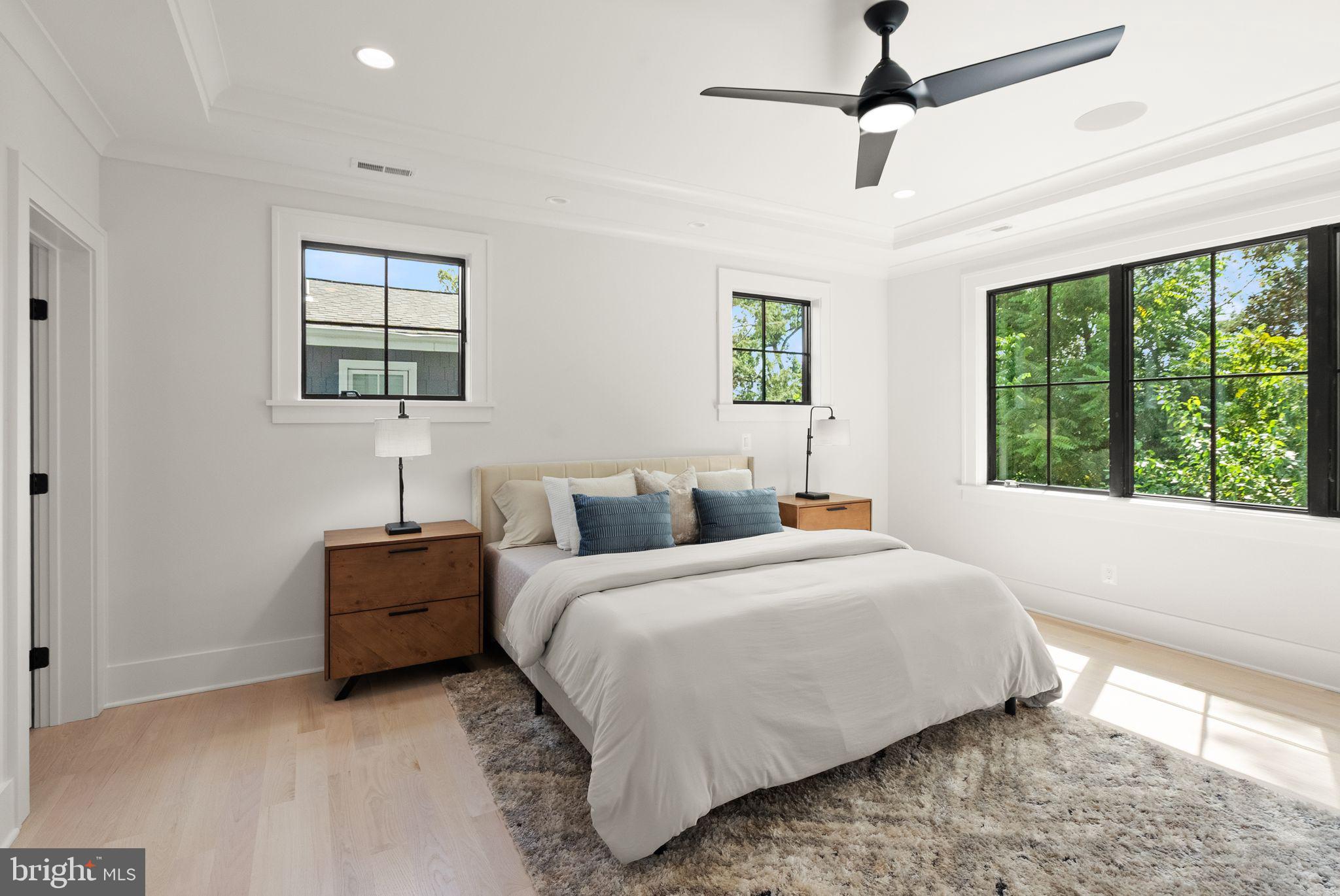 LYON PARK - Residential