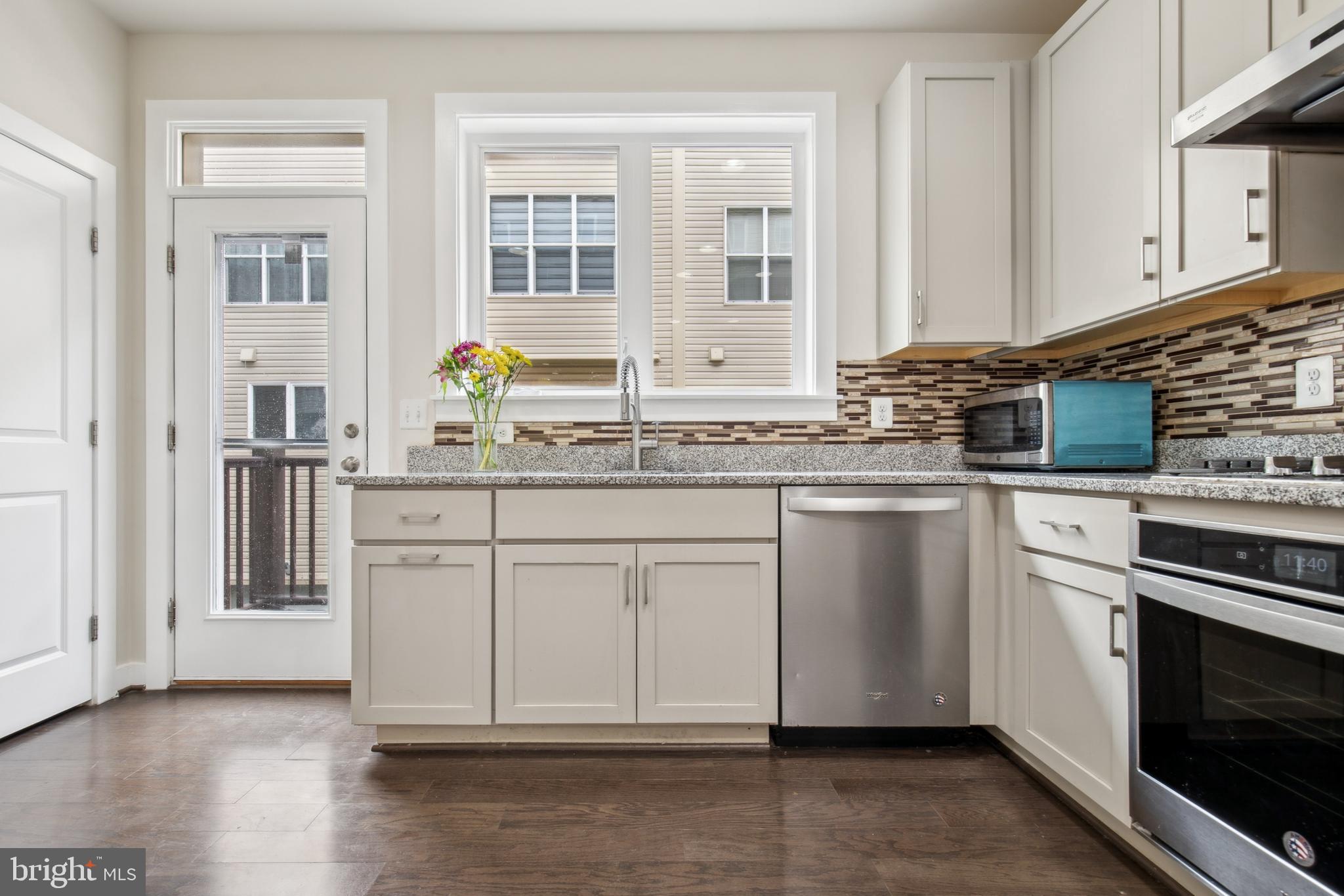 WESTSIDE AT SHADY GROVE - Residential