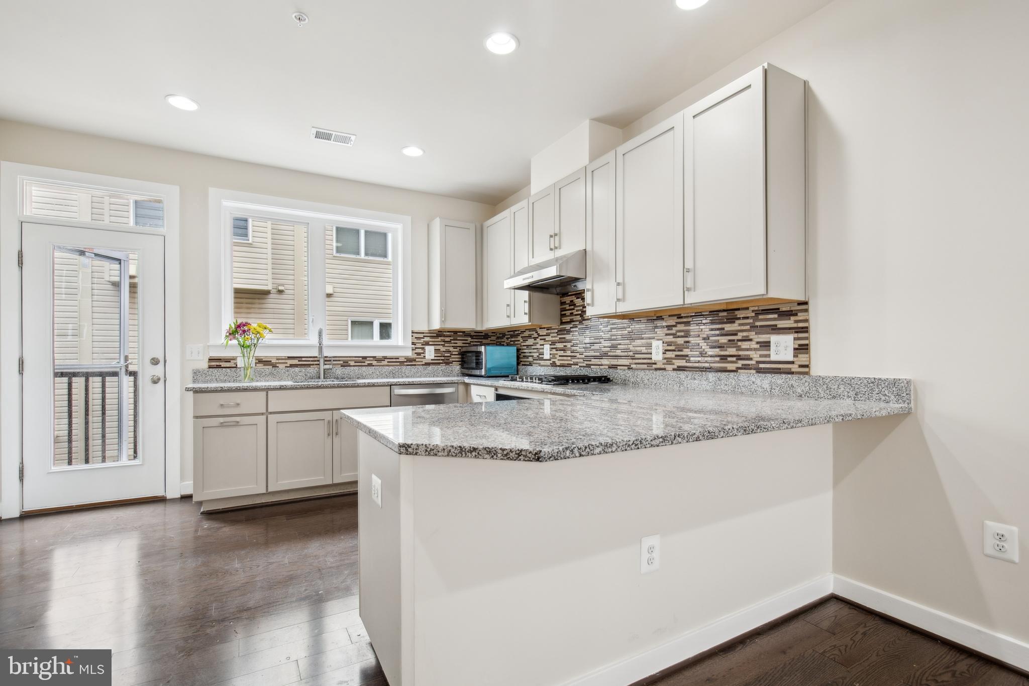 WESTSIDE AT SHADY GROVE - Residential