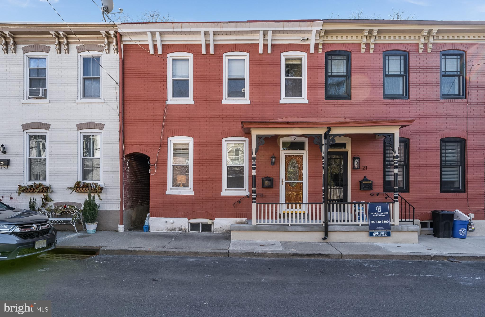 23 SWAN STREET