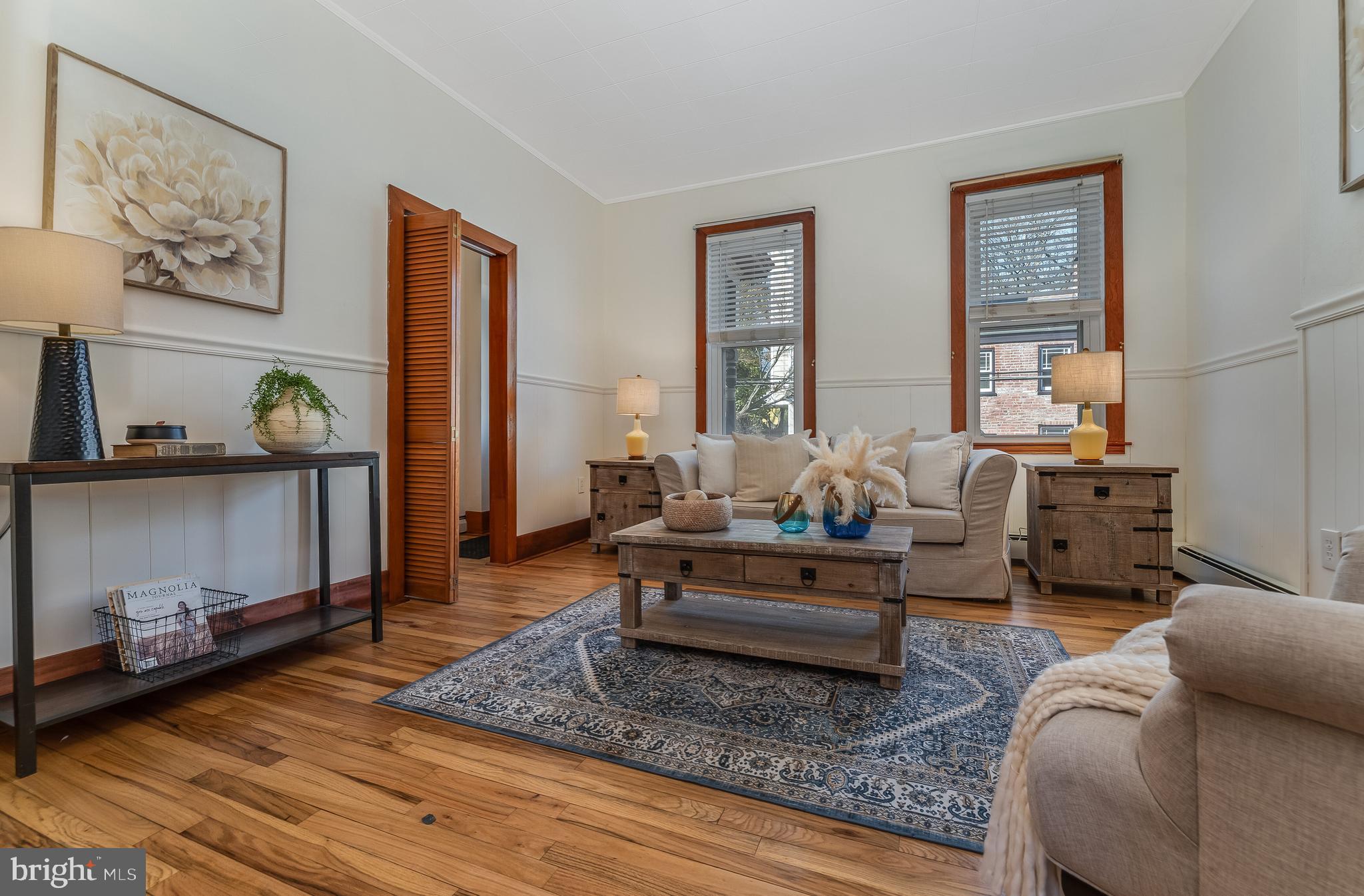 23 SWAN STREET