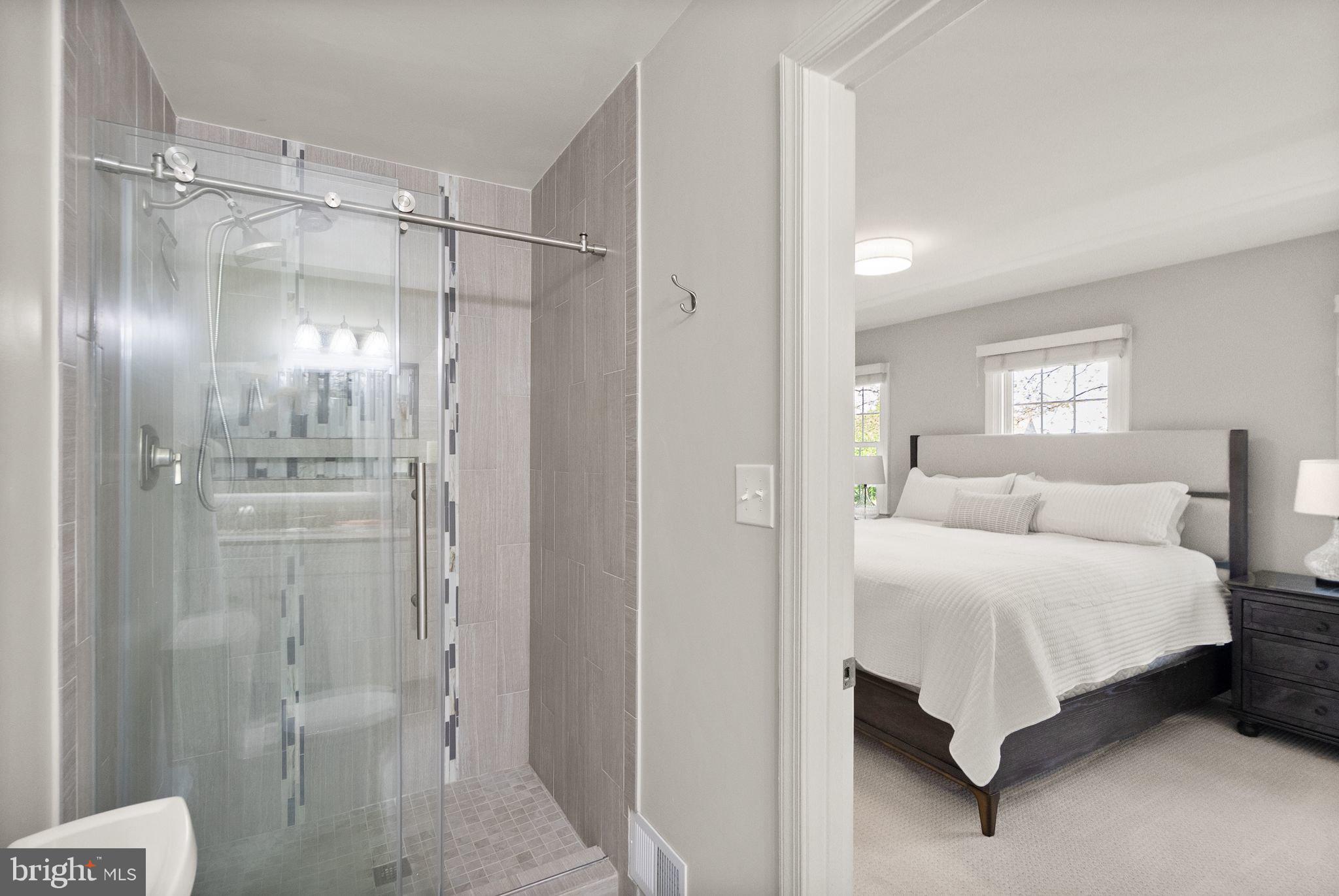 FRANKLIN FARM - Residential