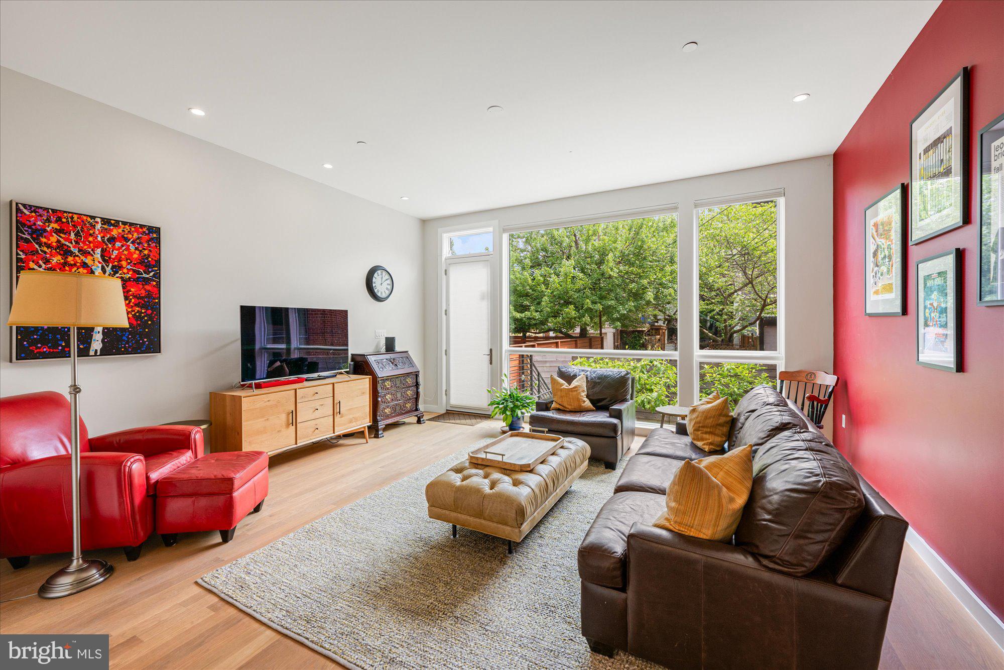 625 5TH STREET NE 1