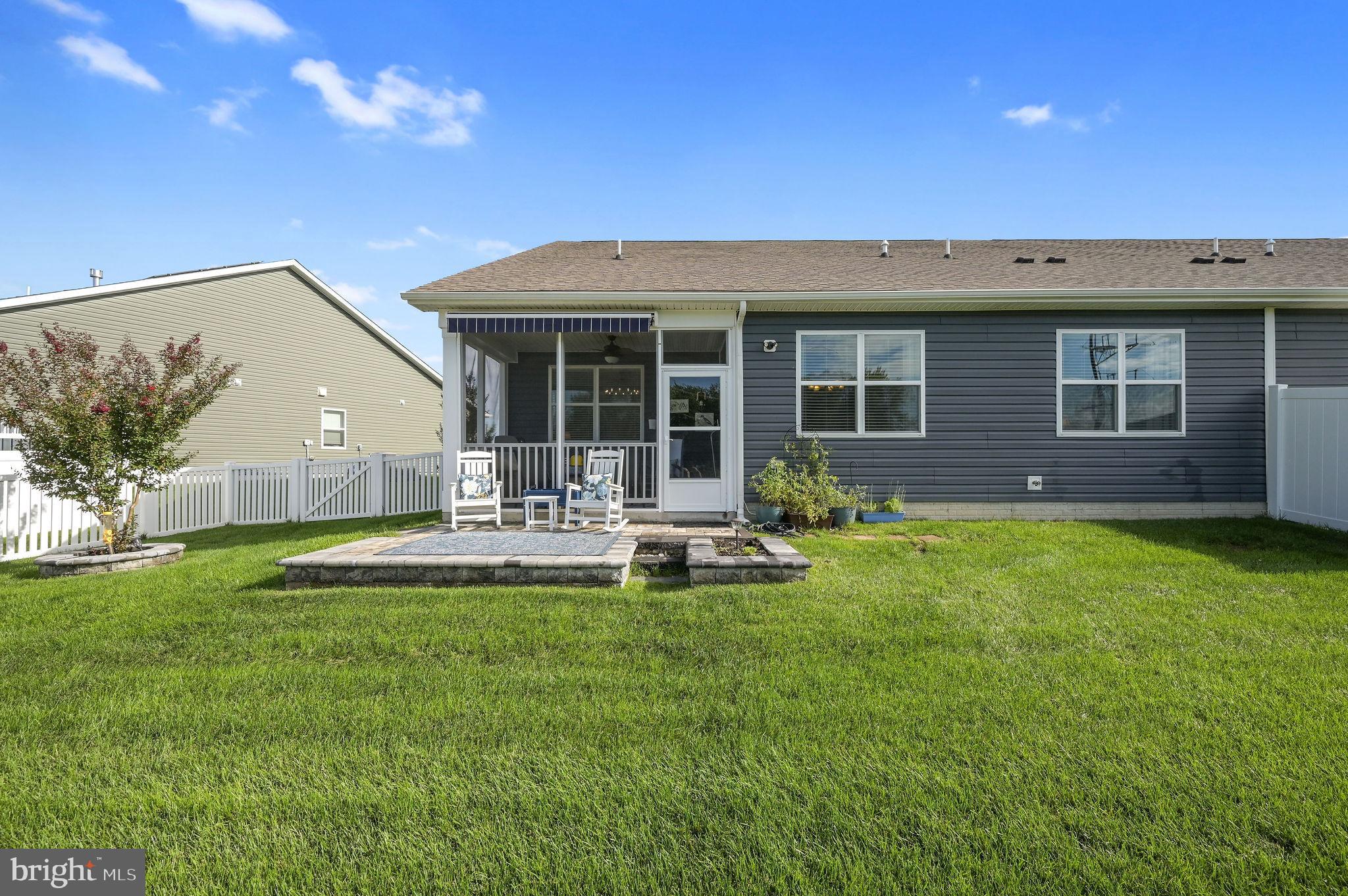 73 SEDMONT CIRCLE