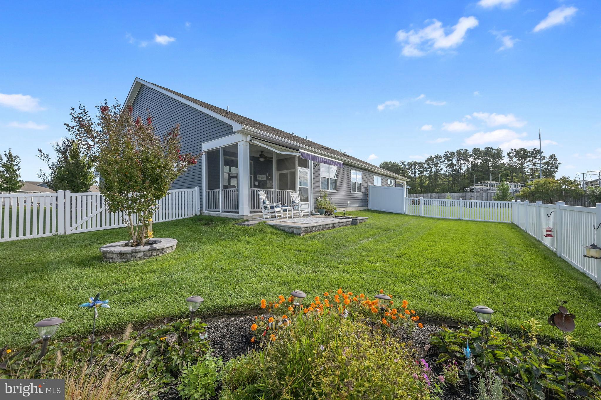 73 SEDMONT CIRCLE