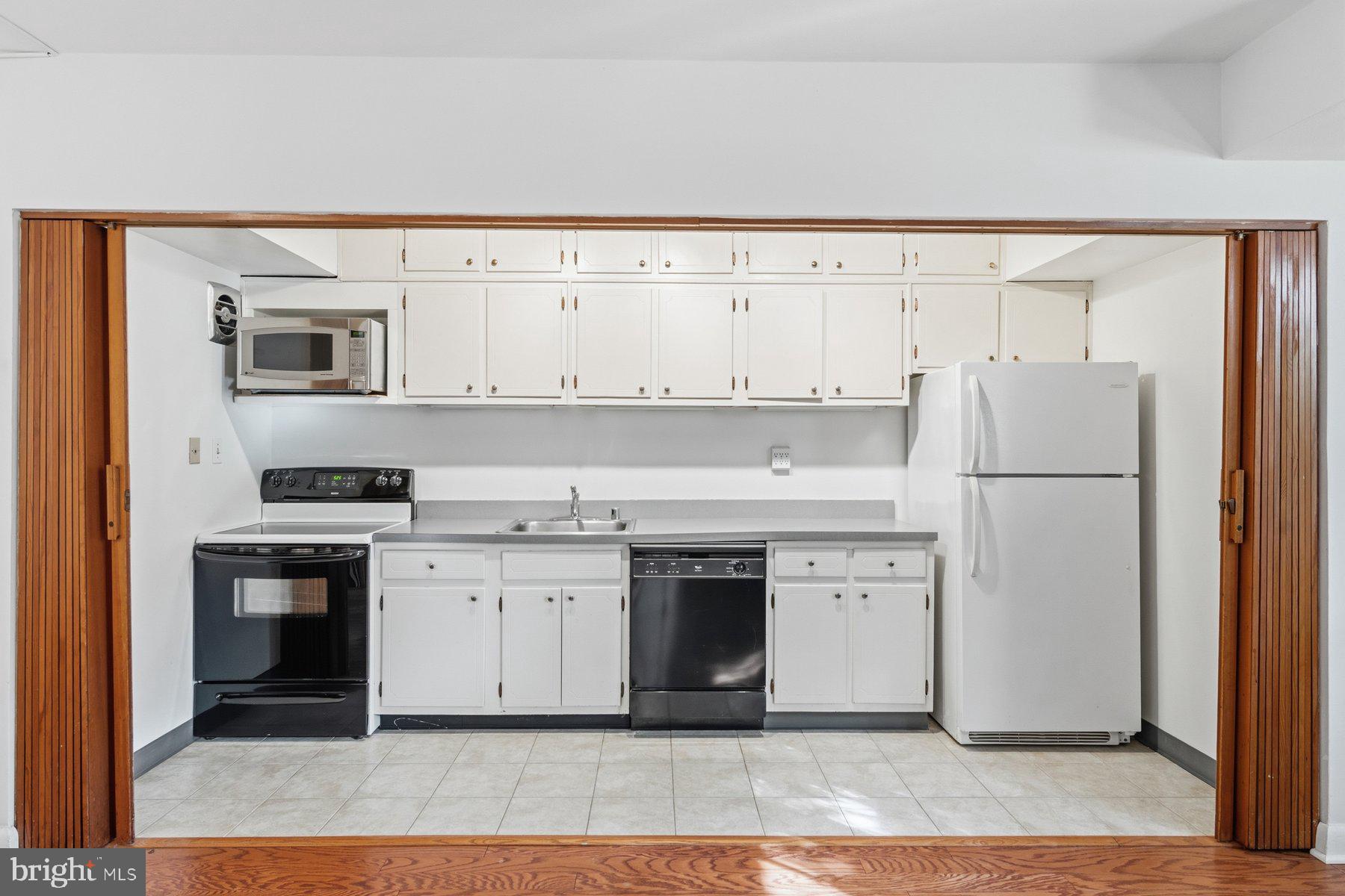 TUSCANY-CANTERBURY - Residential