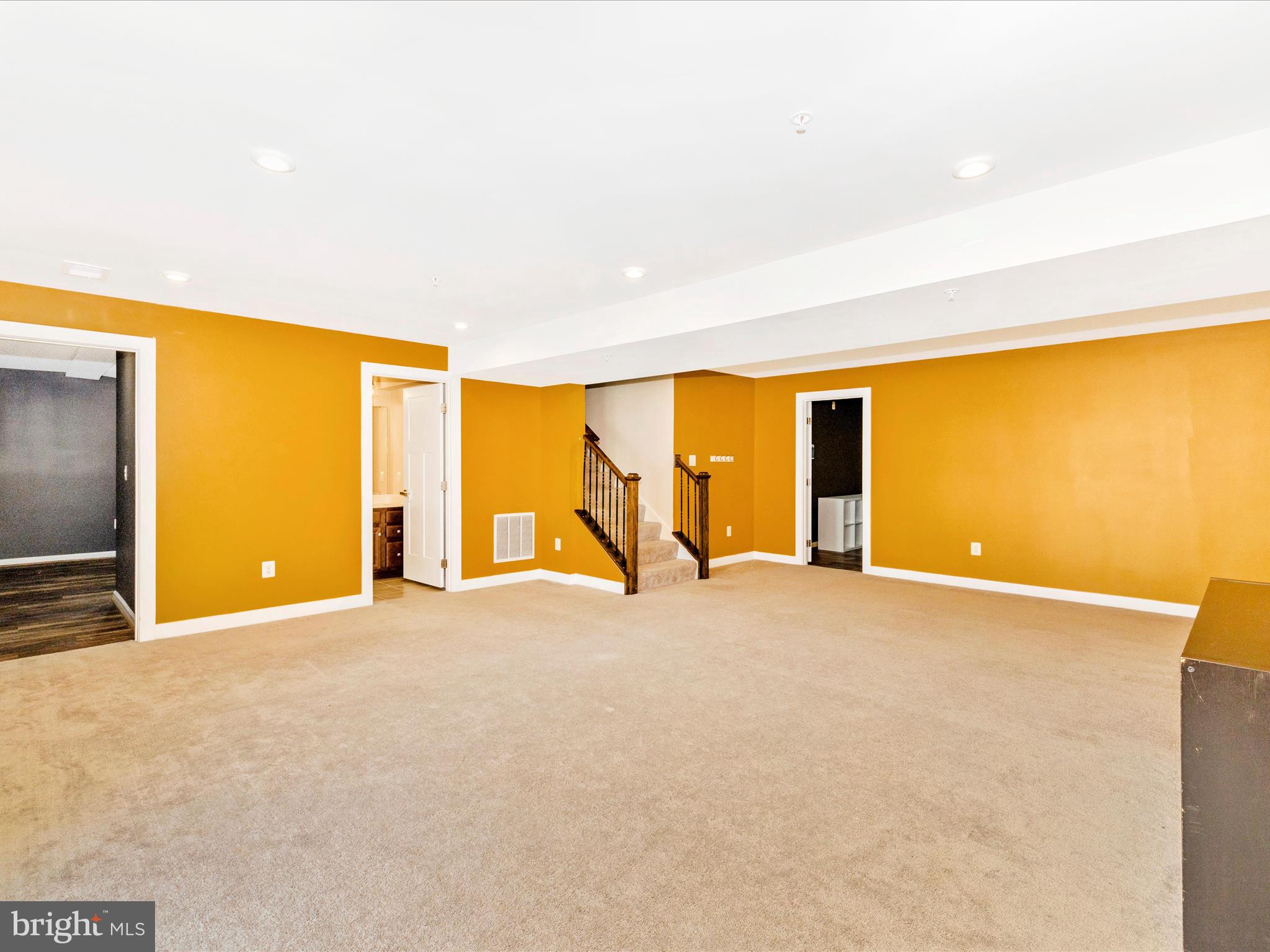 BRUNSWICK CROSSING - Residential