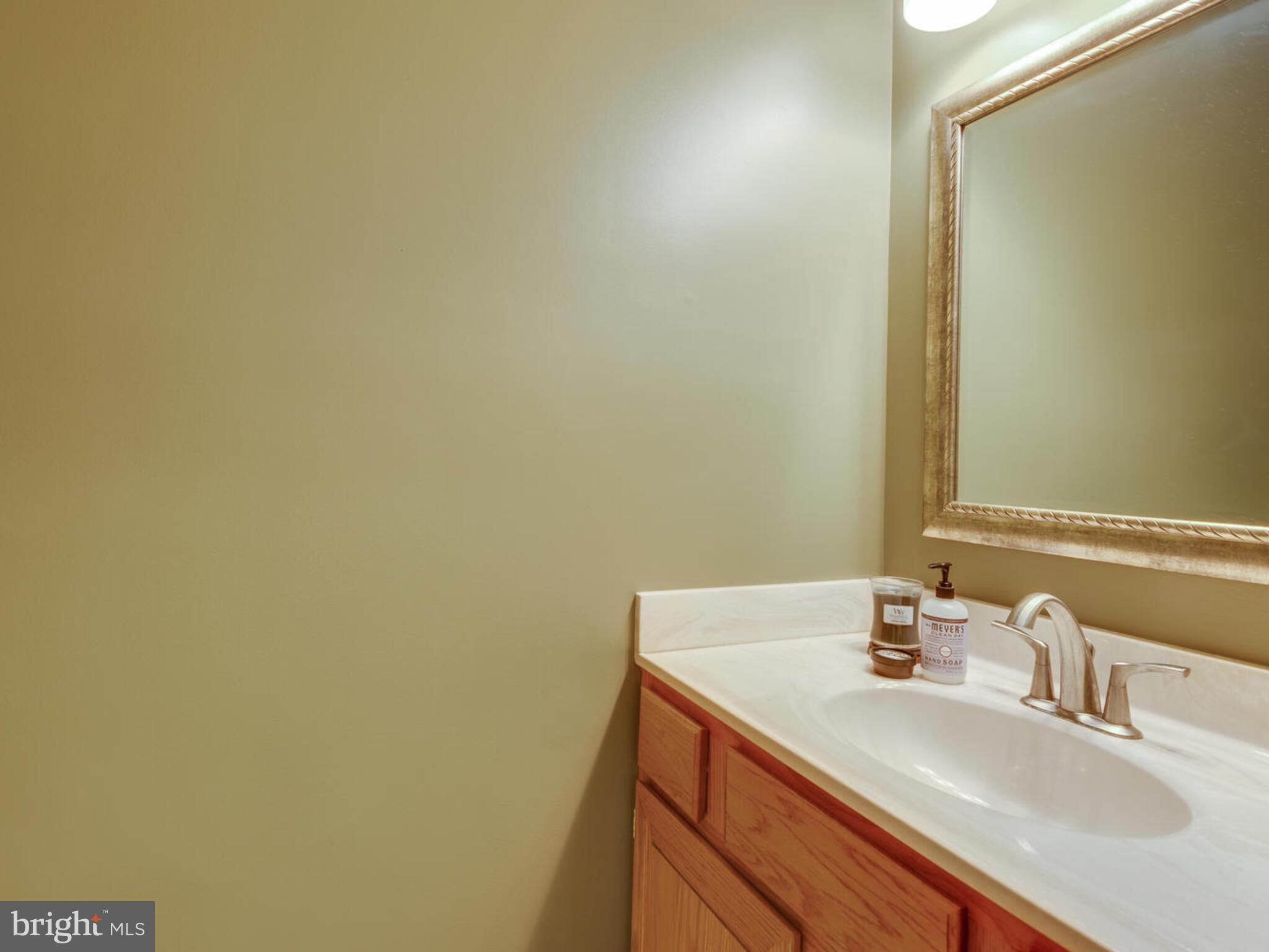 RESTON - Residential Lease