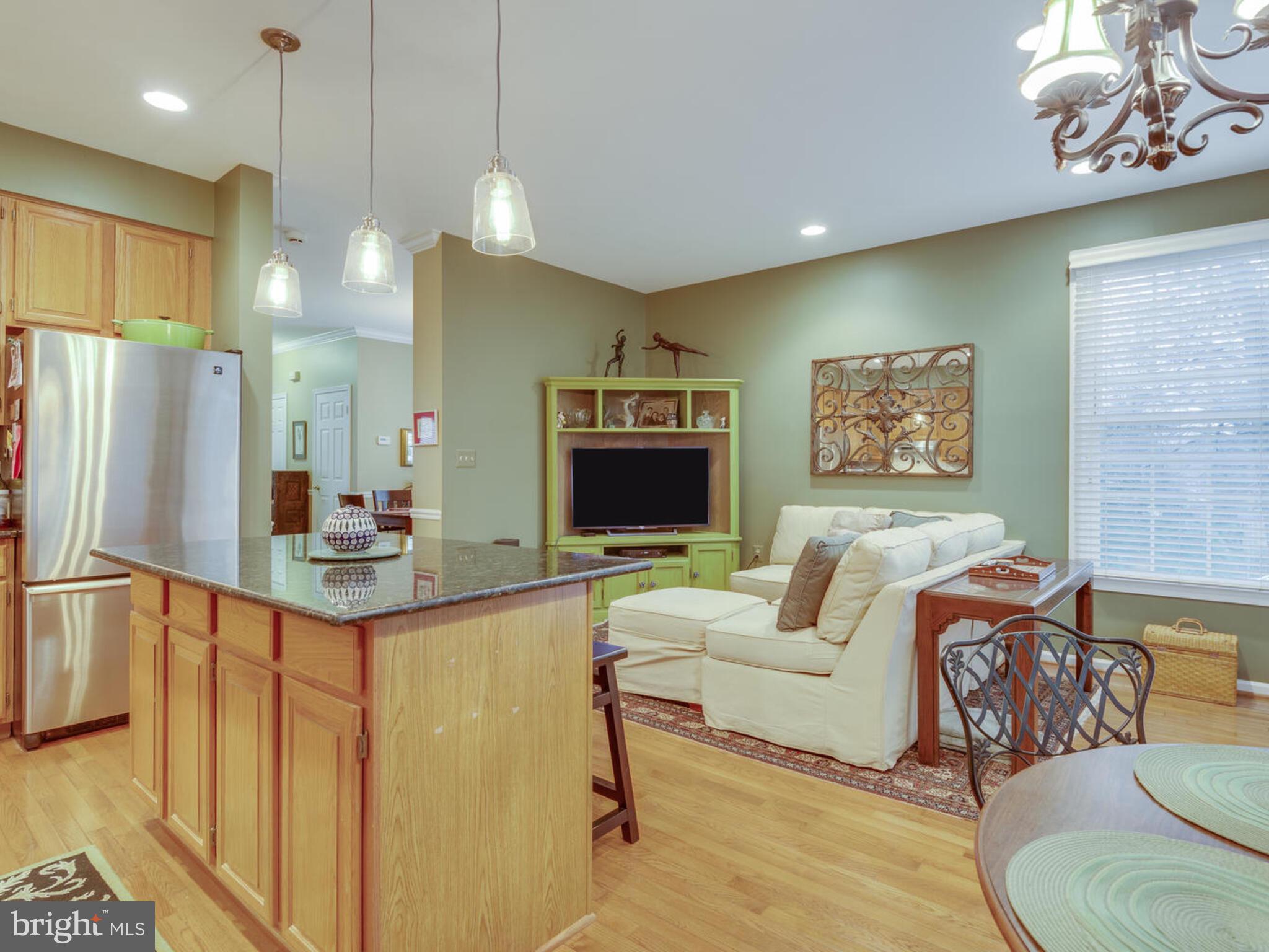 RESTON - Residential Lease