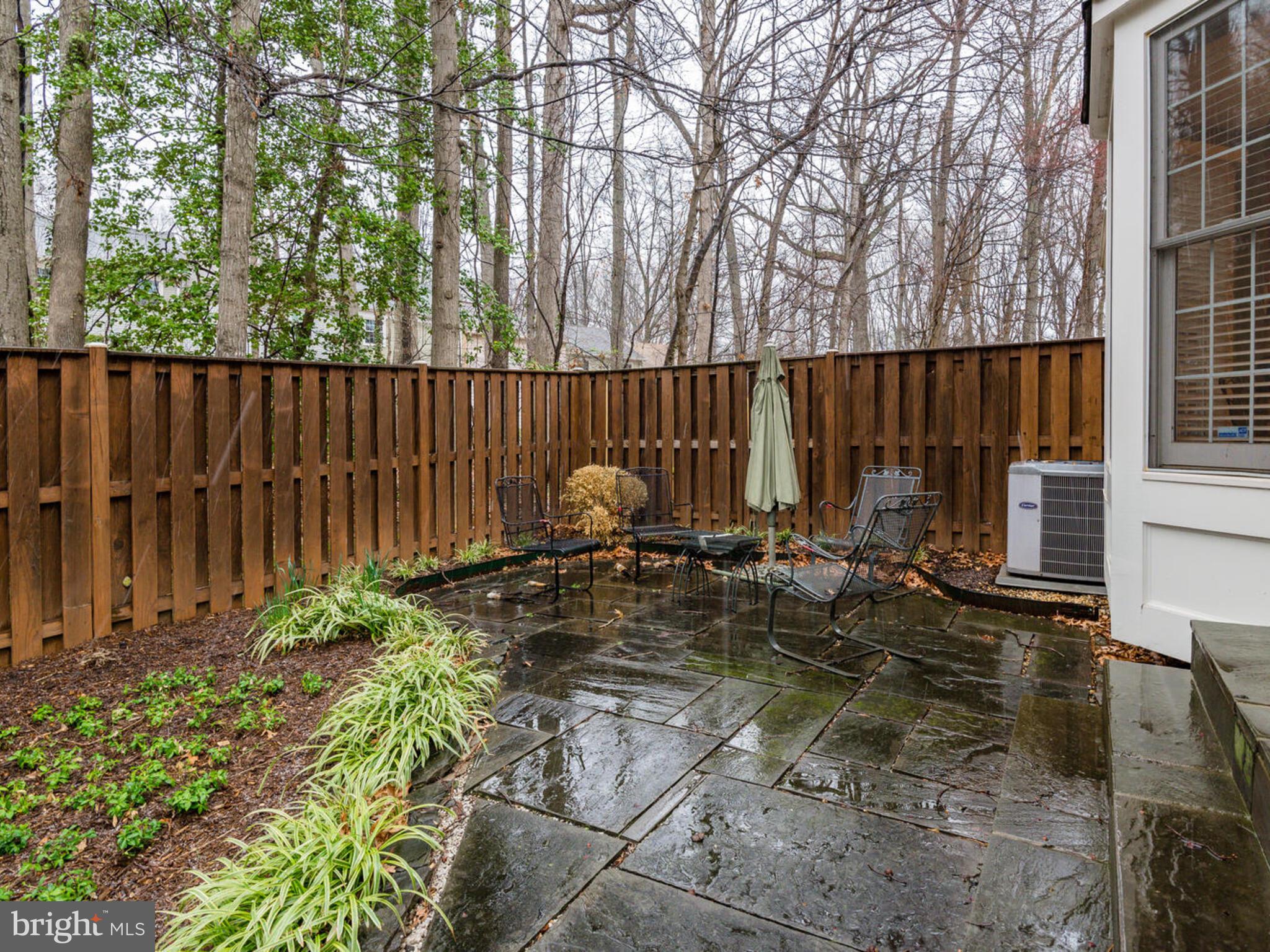 RESTON - Residential Lease