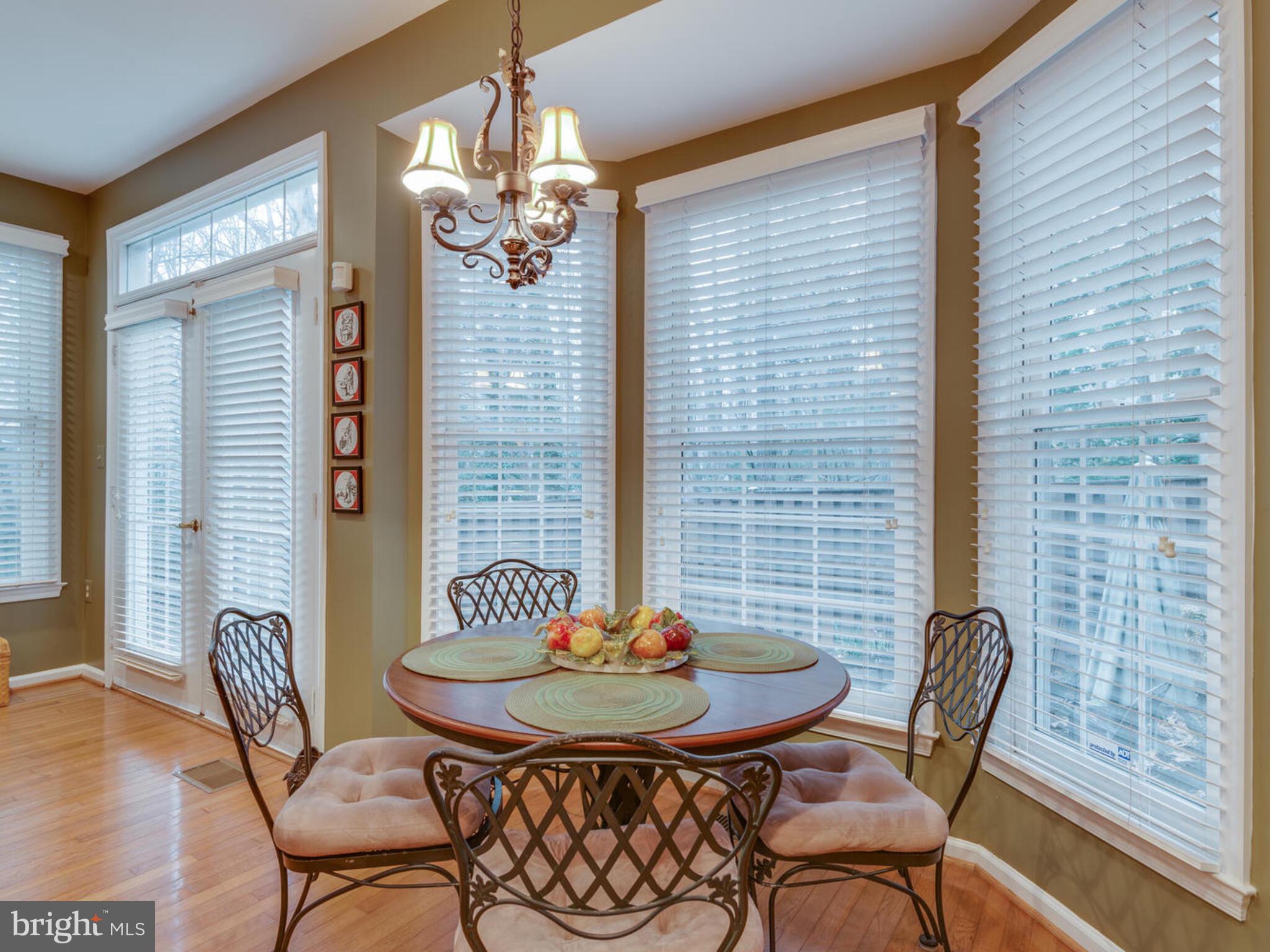 RESTON - Residential Lease