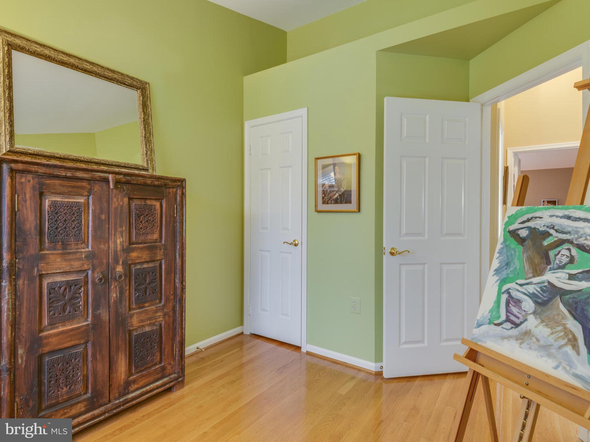 RESTON - Residential Lease