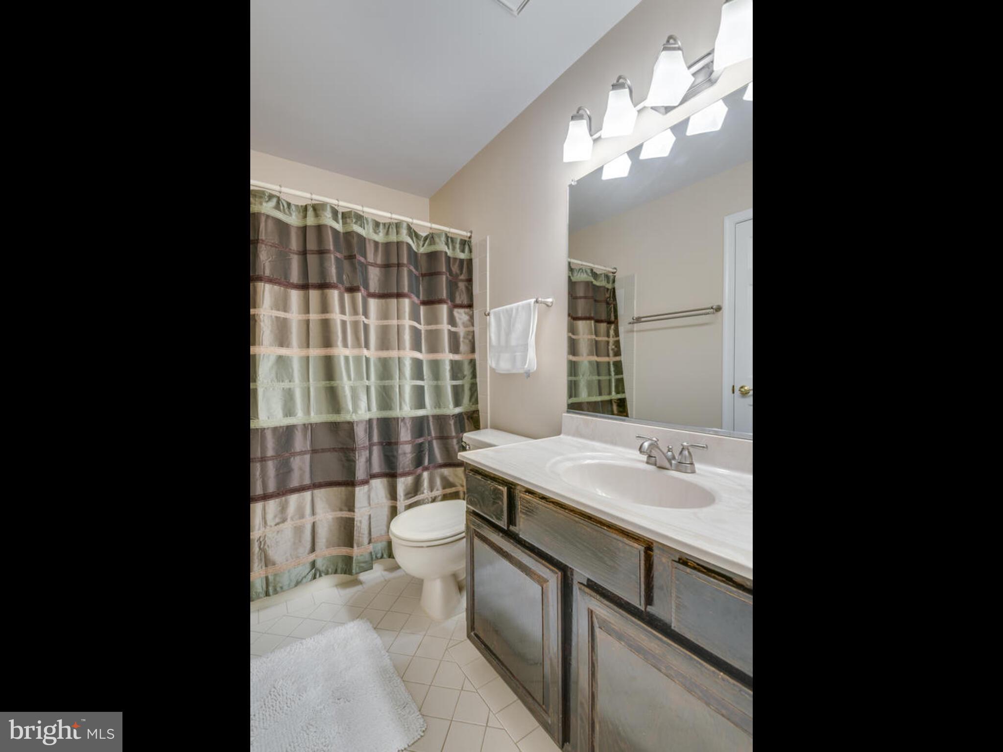 RESTON - Residential Lease