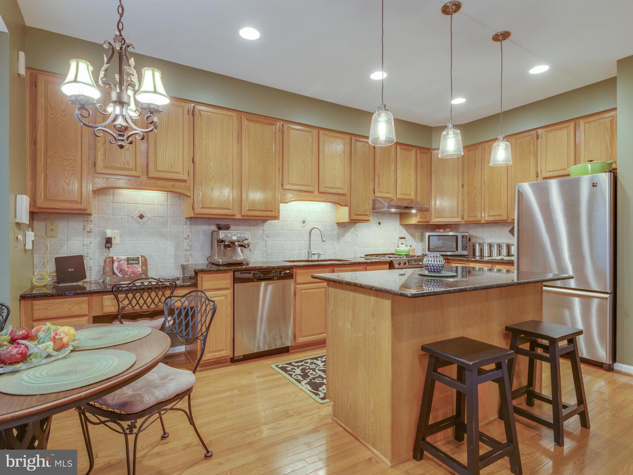 RESTON - Residential Lease