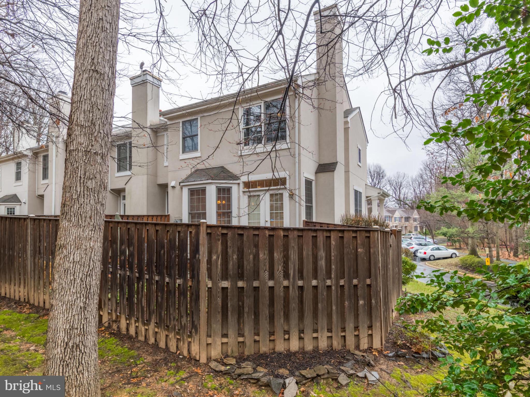 RESTON - Residential Lease