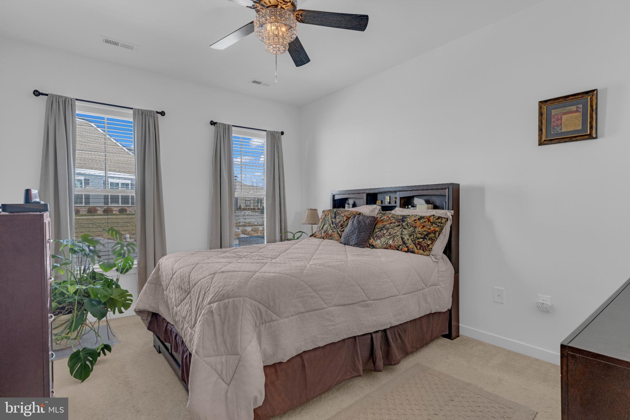 HAWTHORNE GREENE - Residential