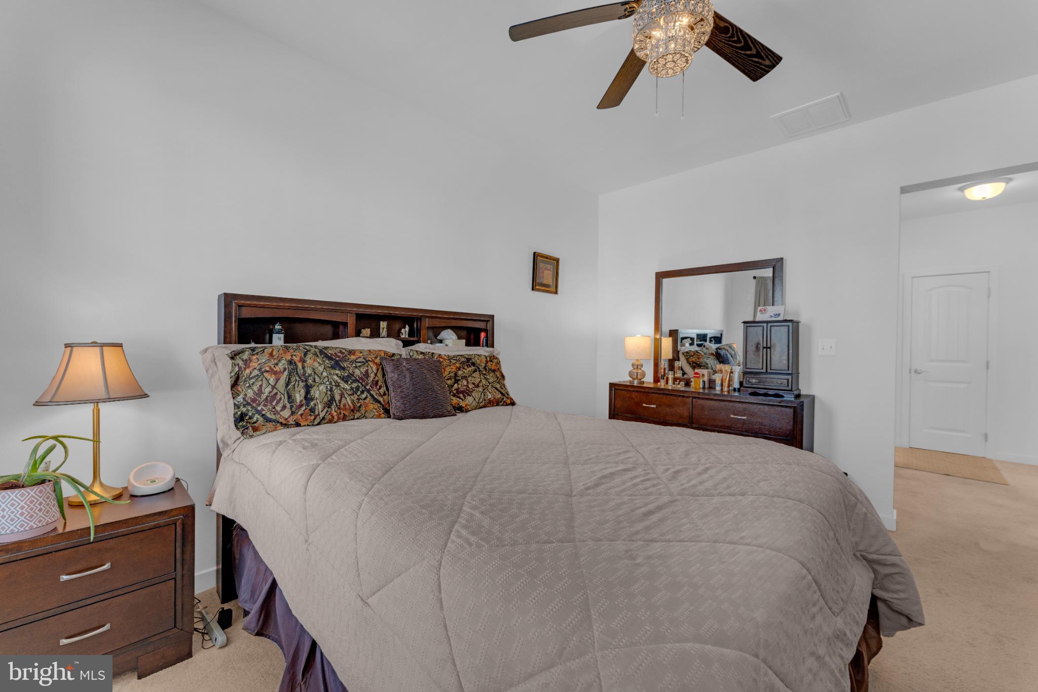 HAWTHORNE GREENE - Residential