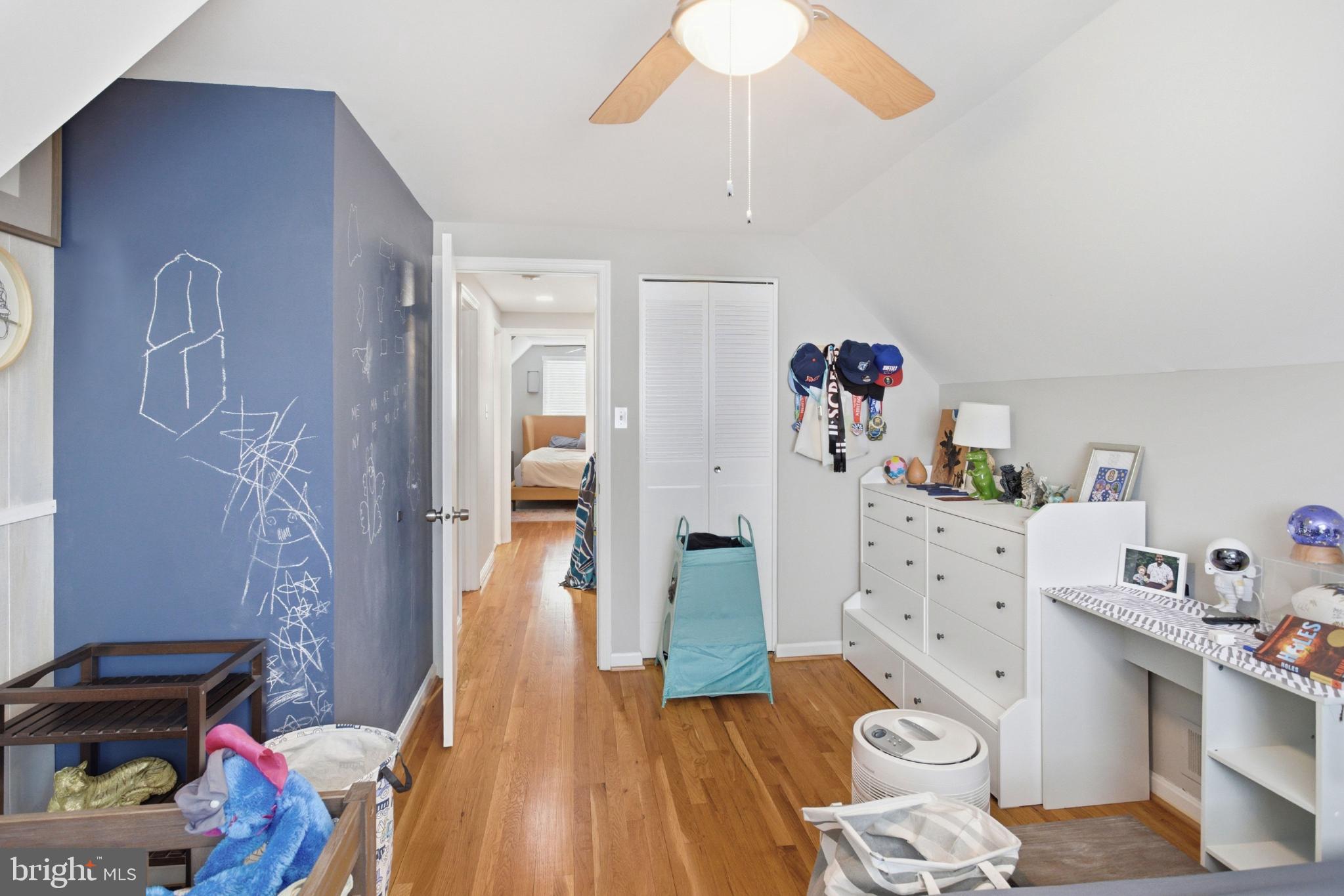 HAWTHORNE GREENE - Residential